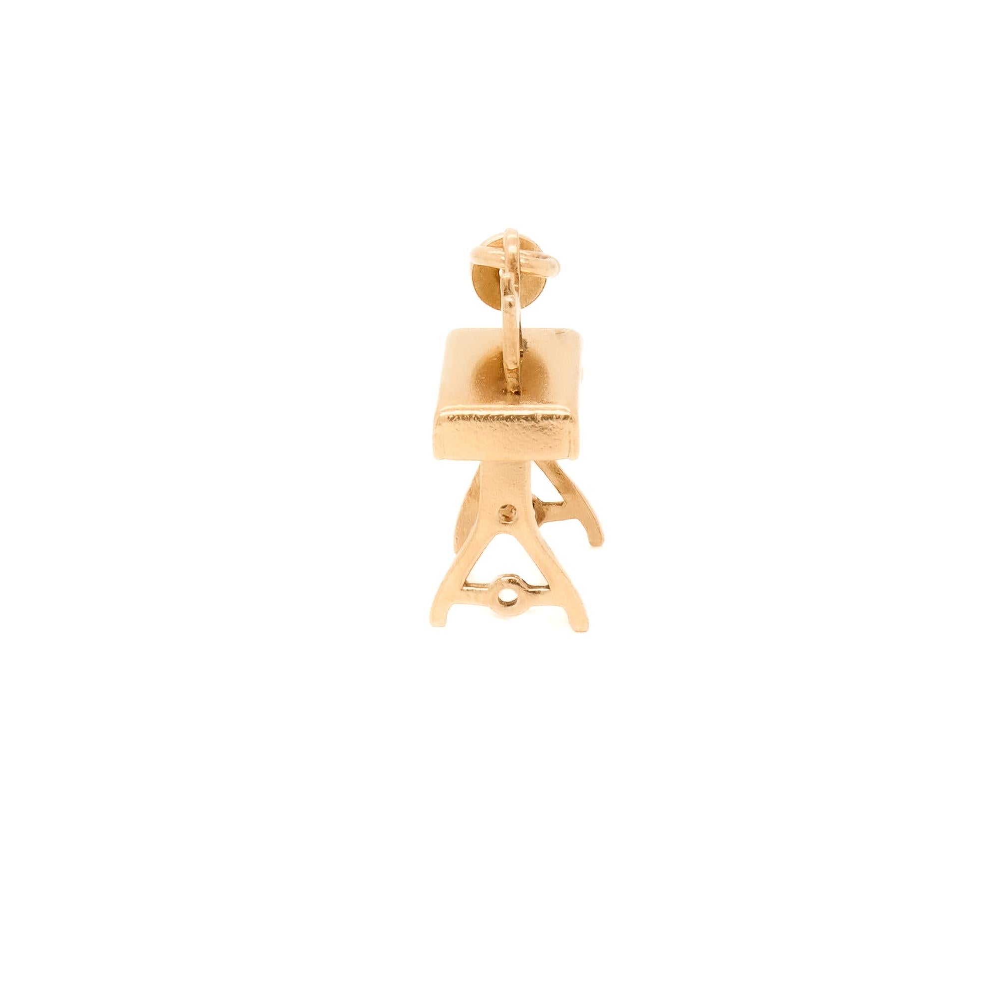 Vintage 14k Gold Figural Sewing Machine And Table Charm View 5