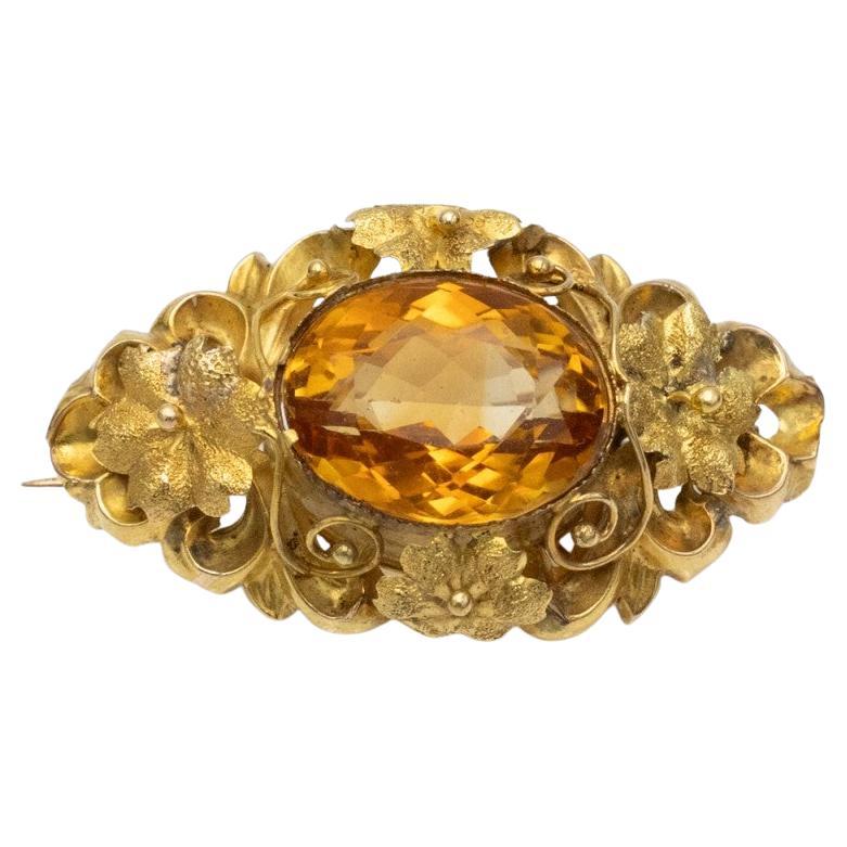 Vintage 14K Gold Floral Brooch with Citrine, mid XX cent. For Sale