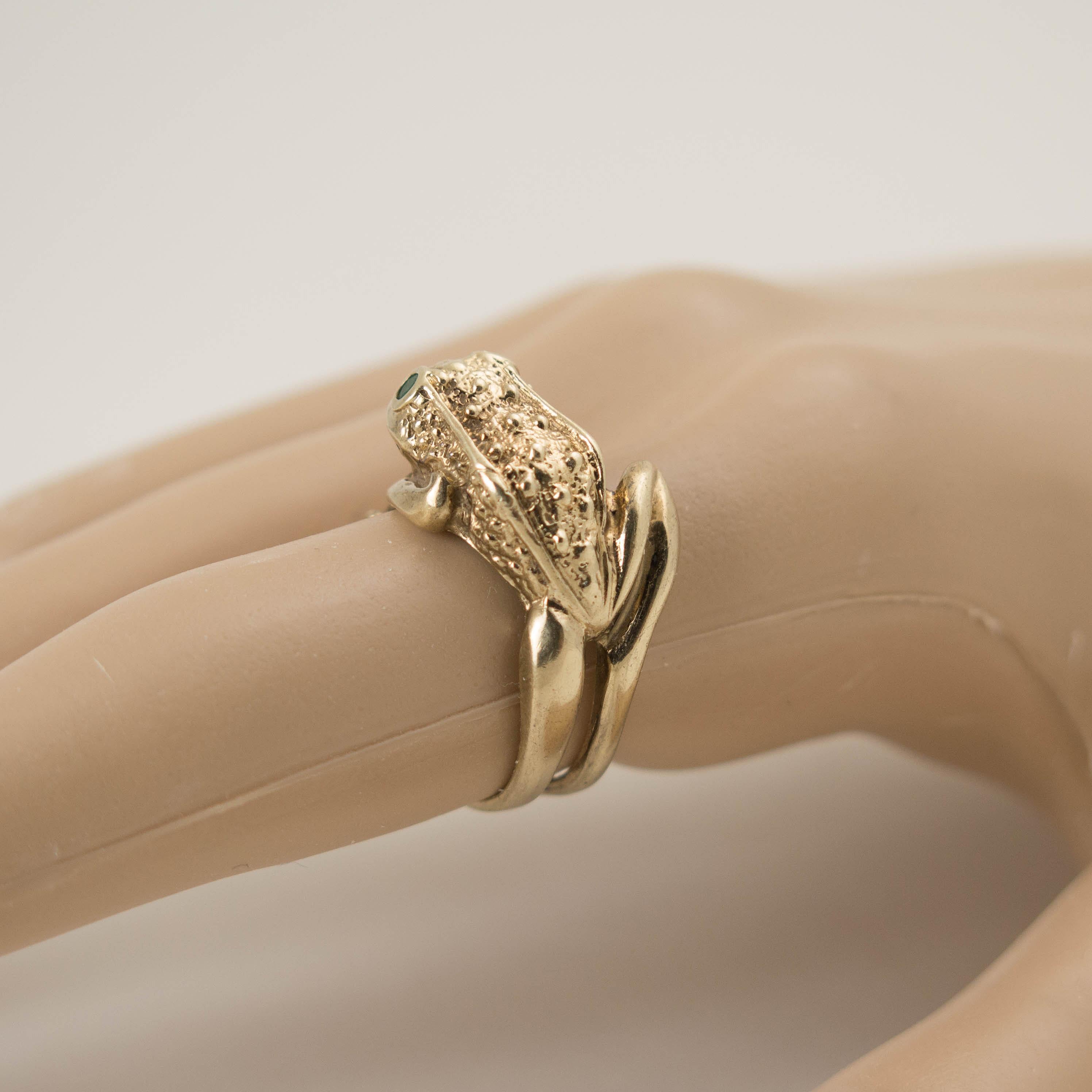 Vintage 14 Karat Gold Frog Ring with Emerald Eyes 5