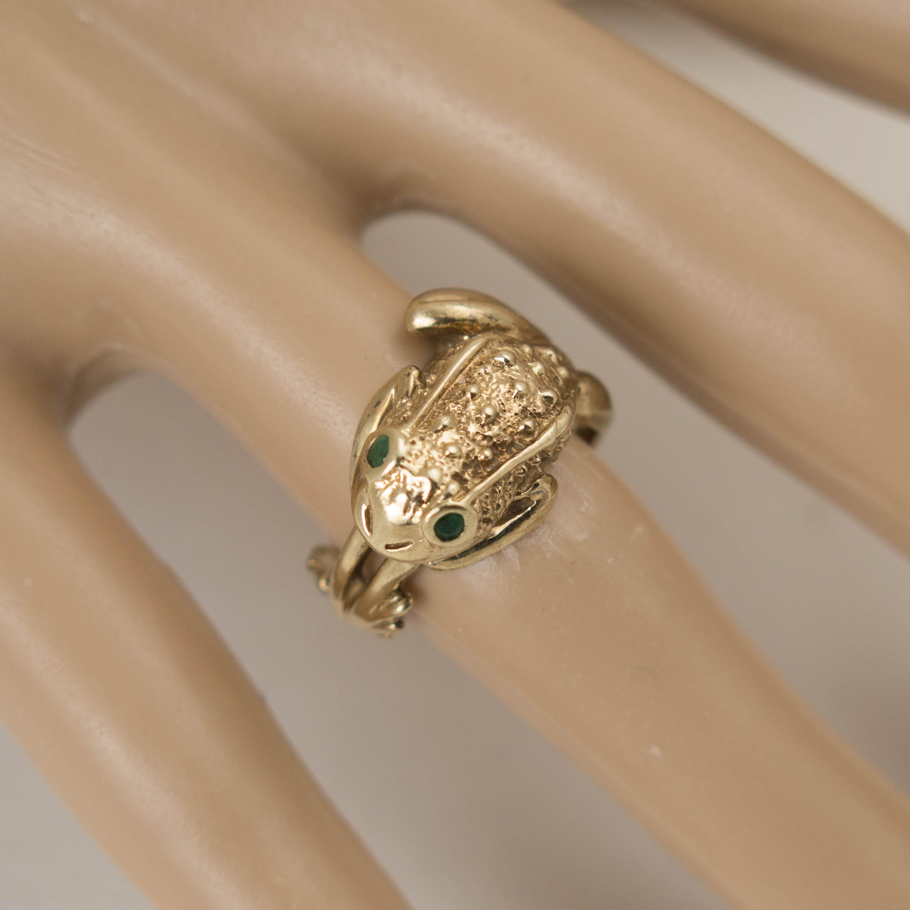 Vintage 14 Karat Gold Frog Ring with Emerald Eyes 6