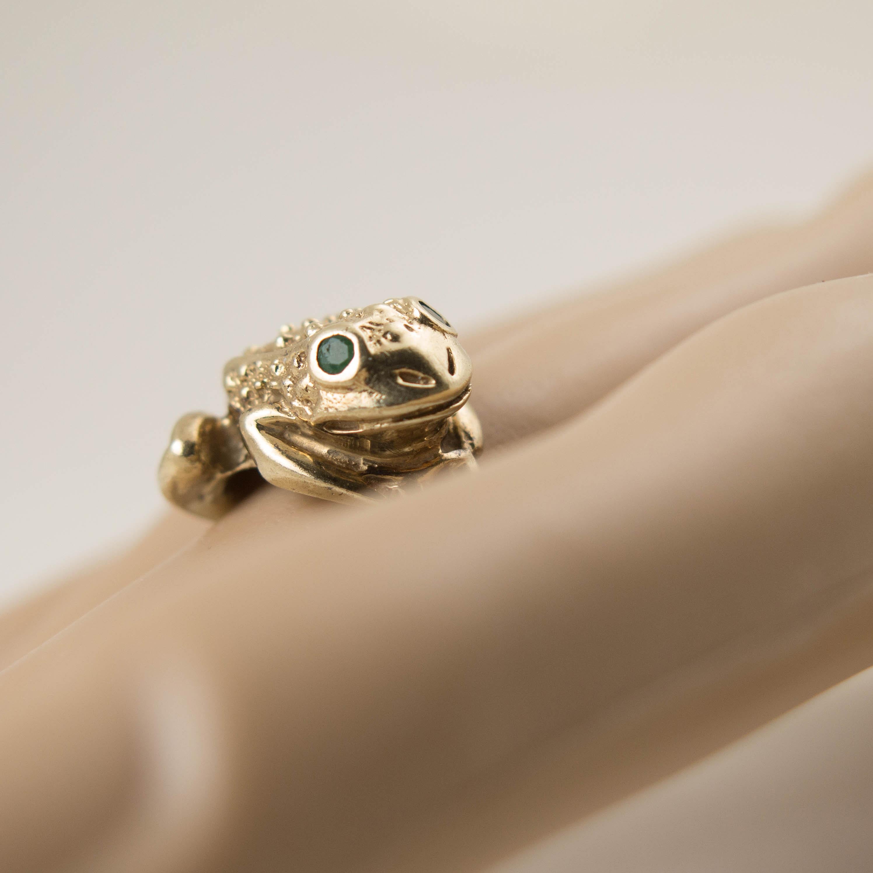 frog ring meaning