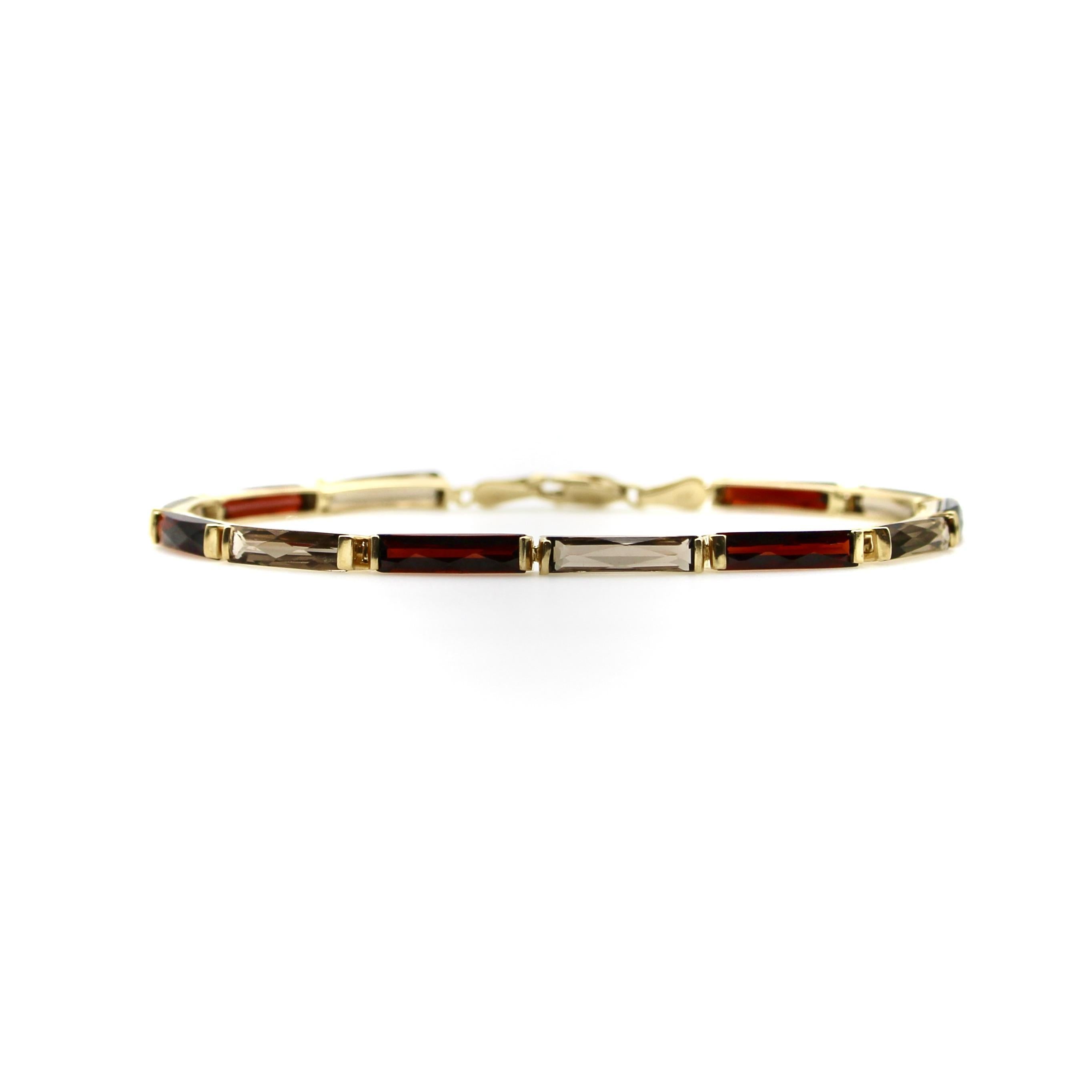 Moderne Bracelet vintage en or 14 carats, grenat et quartz fumé en vente