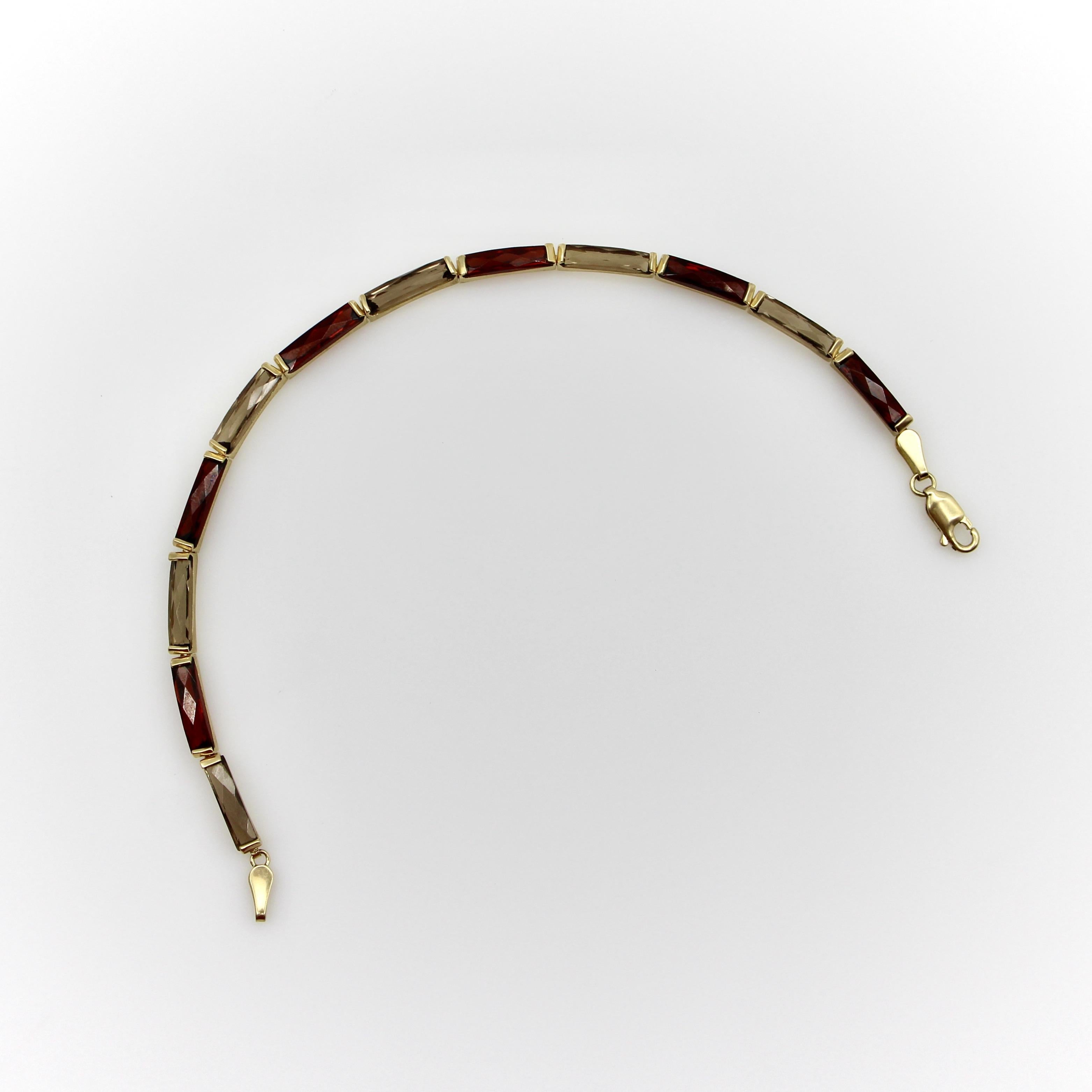 Bracelet vintage en or 14 carats, grenat et quartz fumé Bon état - En vente à Venice, CA