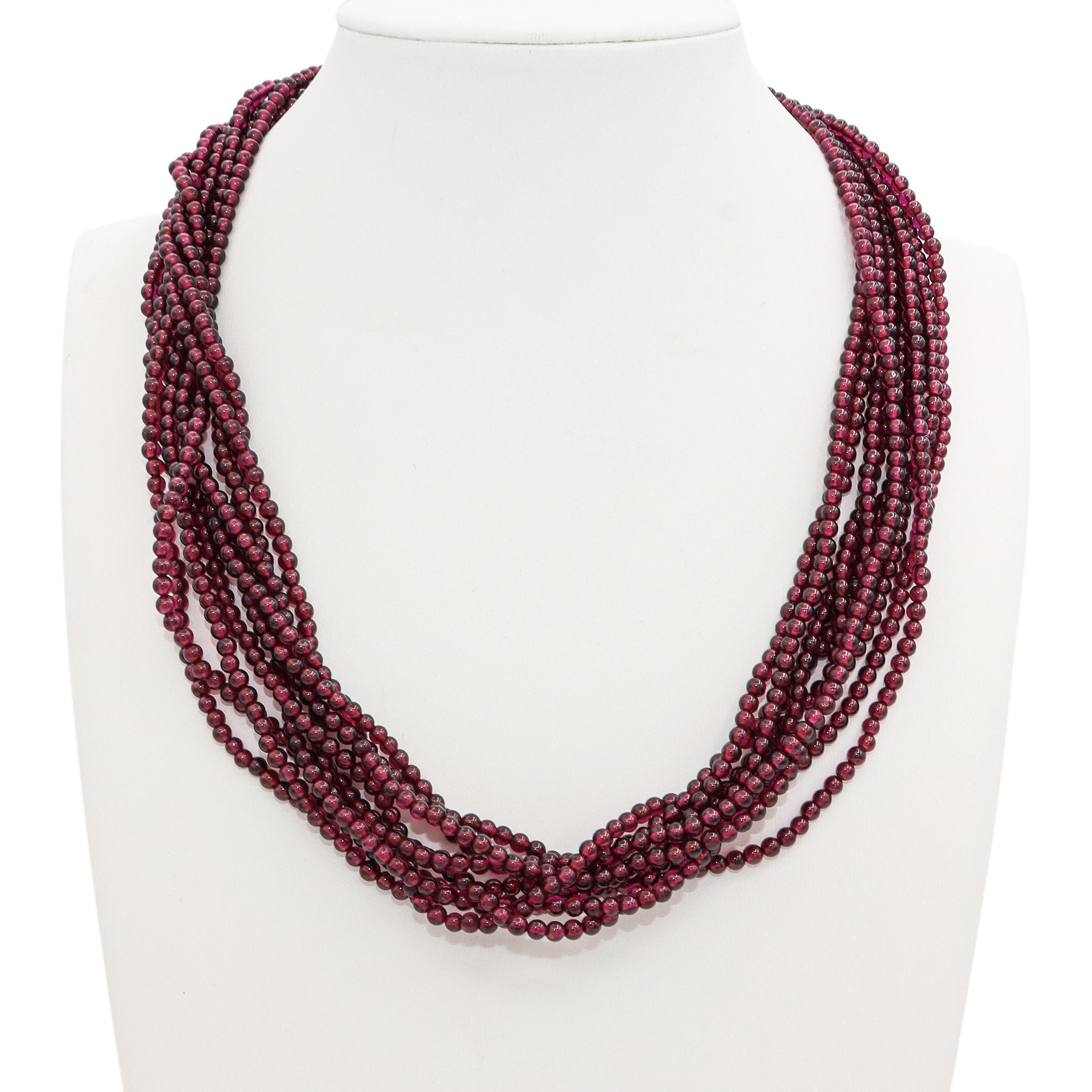 Perle Vintage 14K Gold Garnet Multi-Strand and Single Strand Beaded Necklace Set en vente