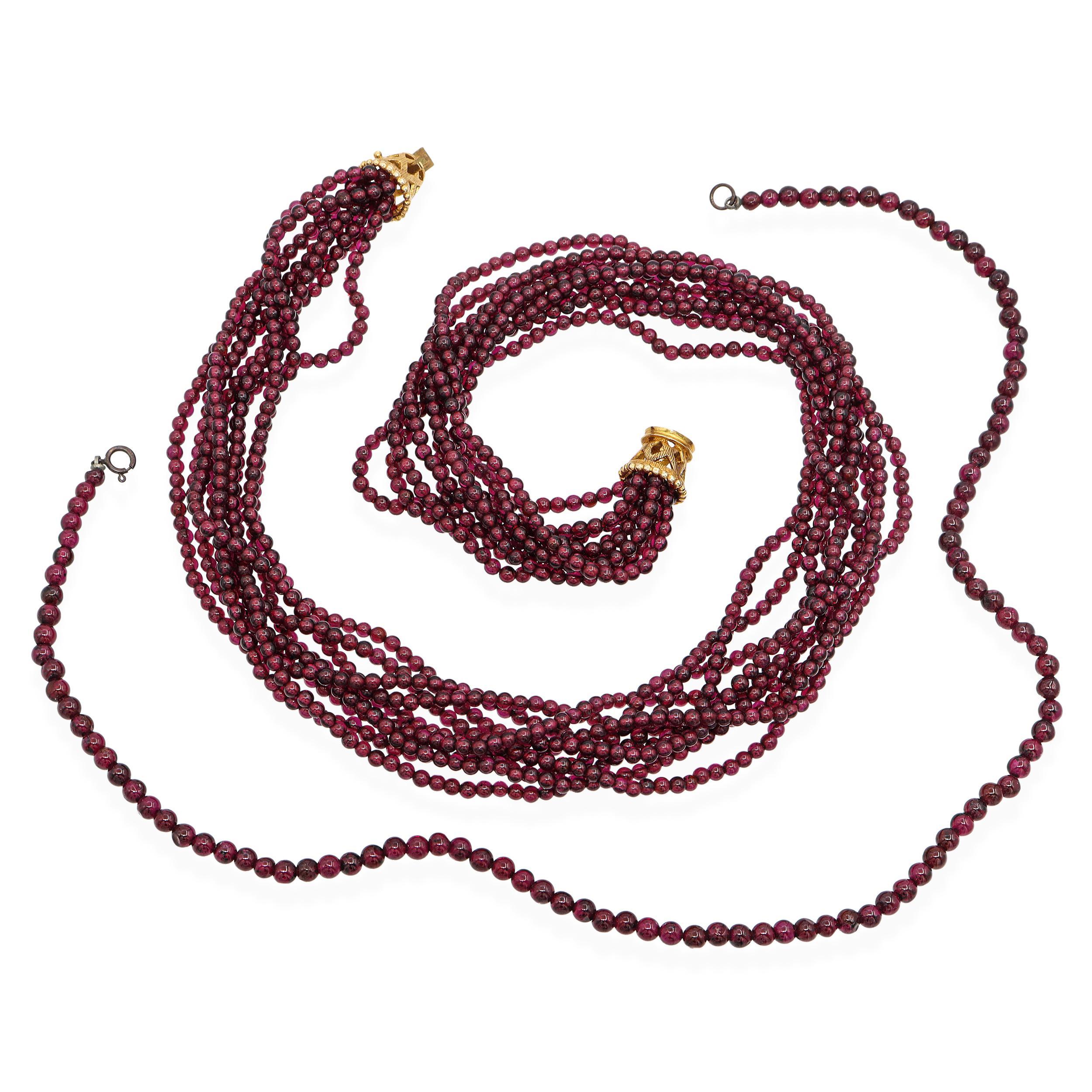 Vintage 14K Gold Garnet Multi-Strand and Single Strand Beaded Necklace Set Bon état - En vente à New York, NY