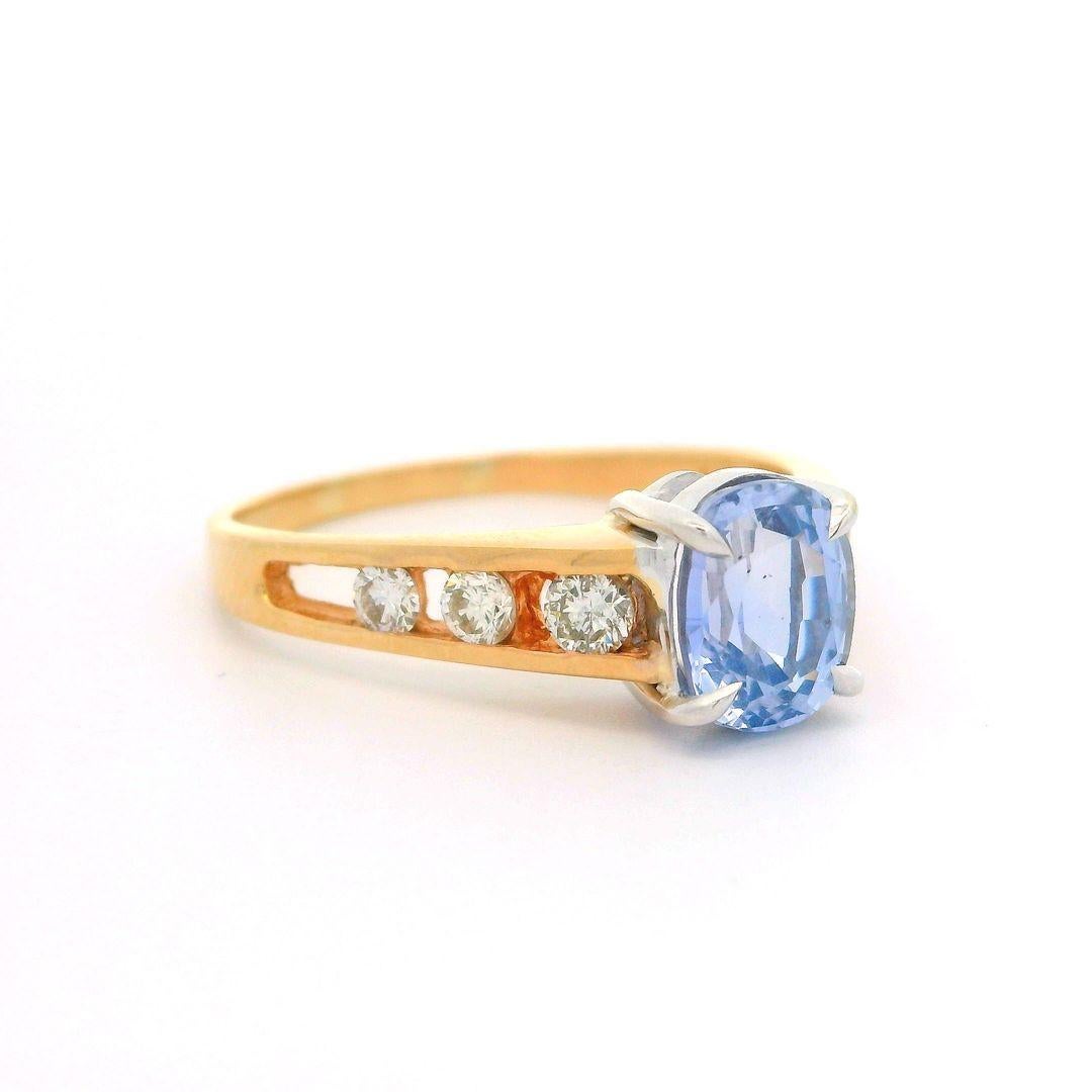 Vintage 14k Gold Gia 1.68ctw Icy Blue No Heat Sapphire & Diamond Ring For Sale 1