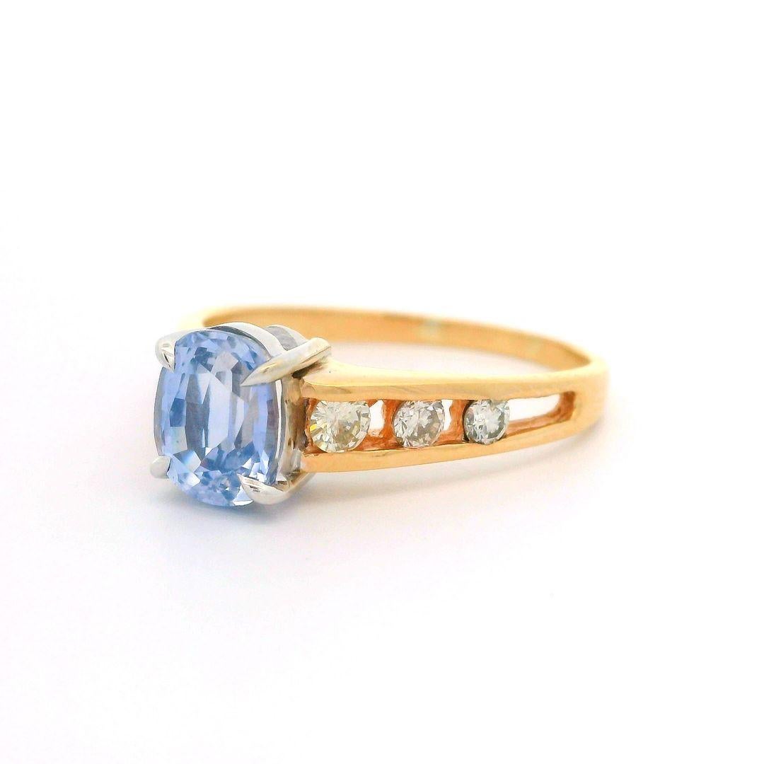 Vintage 14k Gold Gia 1.68ctw Icy Blue No Heat Sapphire & Diamond Ring For Sale 2
