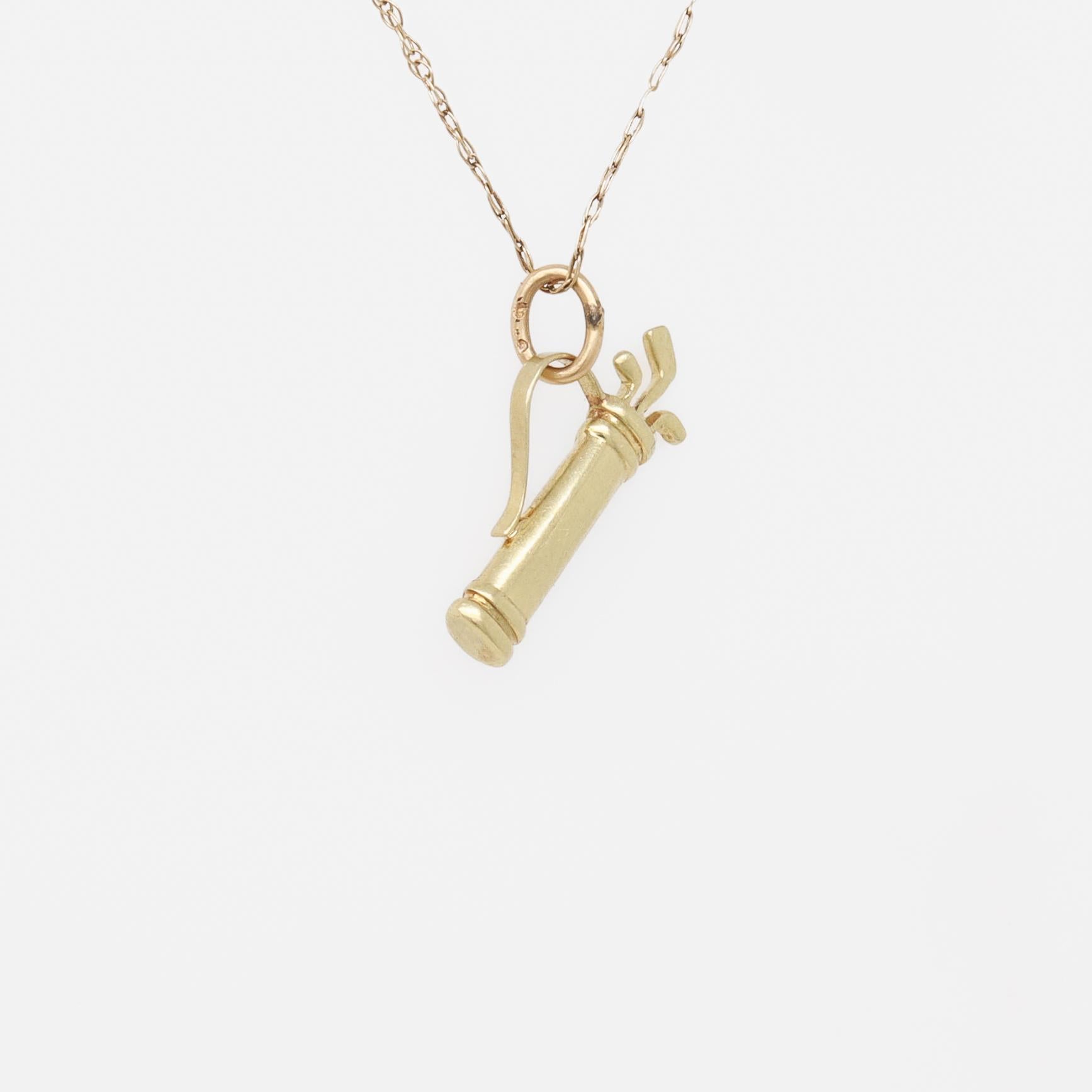 Vintage 14K Gold Golf Caddy Bag Charm for a Charm Bracelet For Sale 5