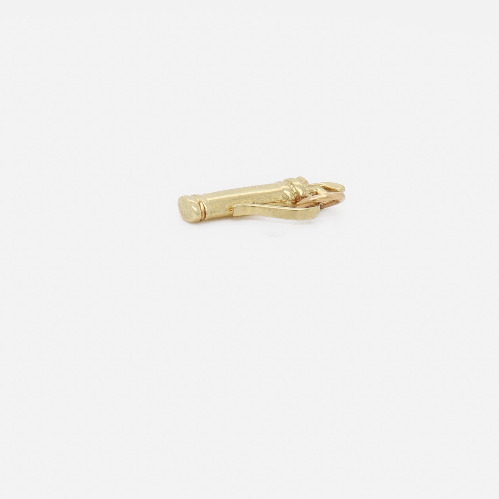 Vintage 14K Gold Golf Caddy Bag Charm for a Charm Bracelet For Sale 1