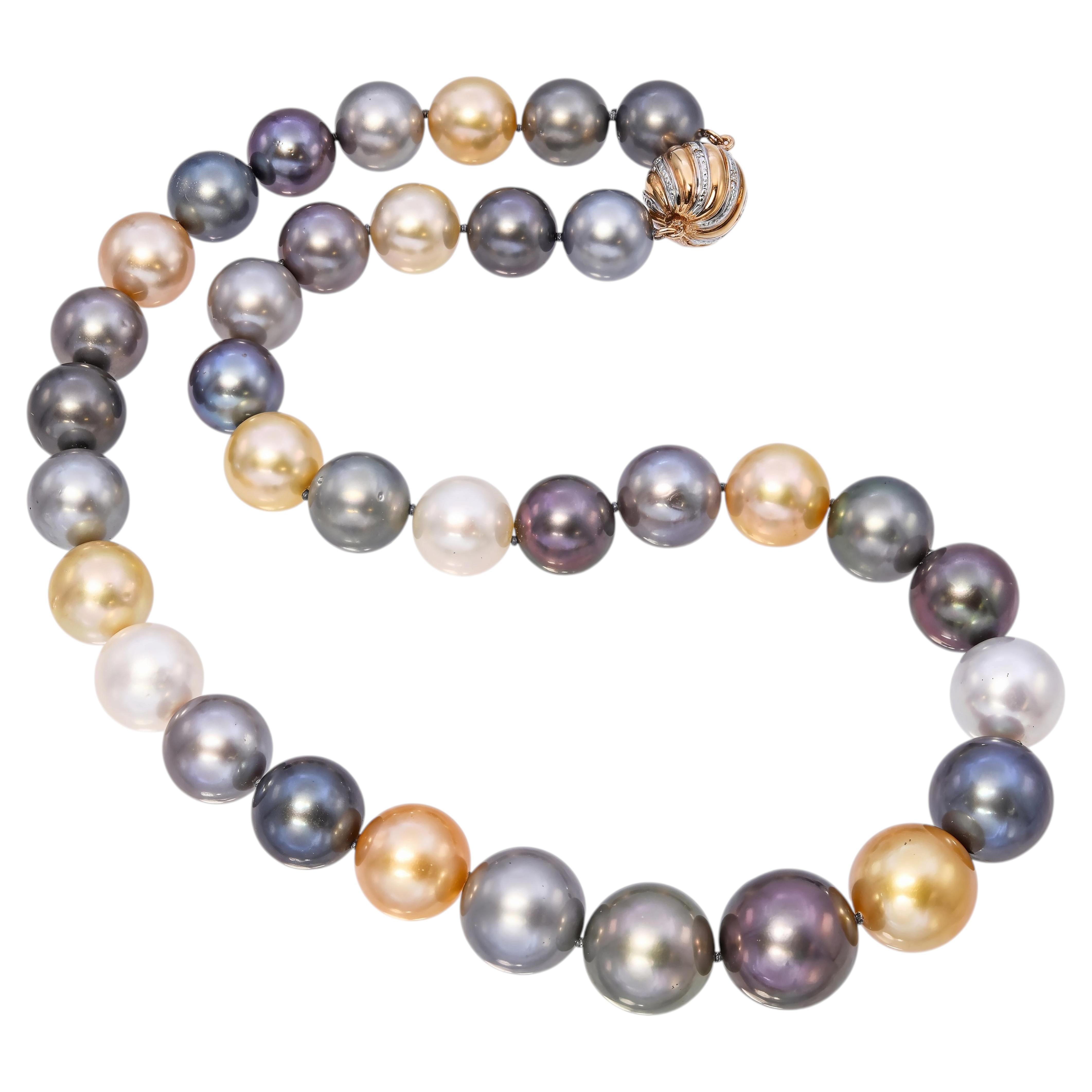 Collana vintage con filo di perle multicolori del Mar del Sud a grandezza variabile, in oro 14 carati