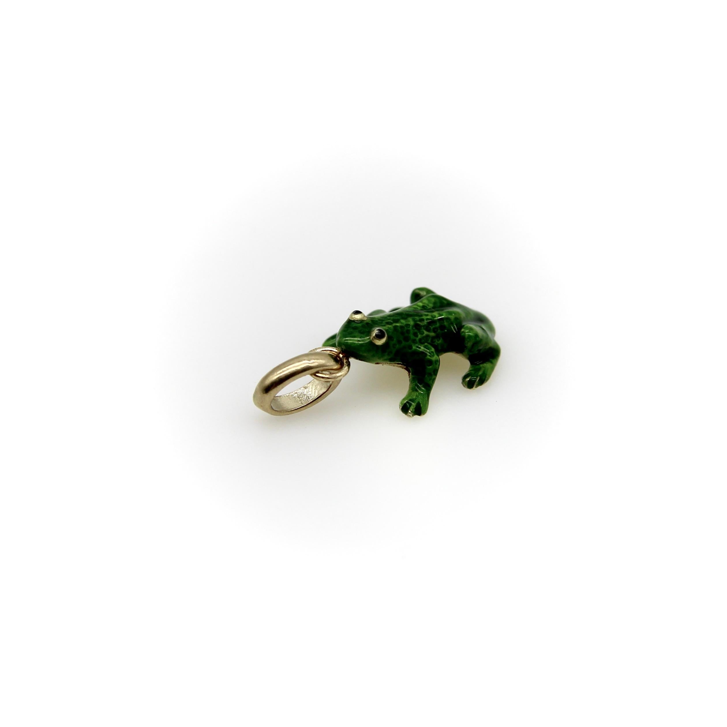 gold frog charm