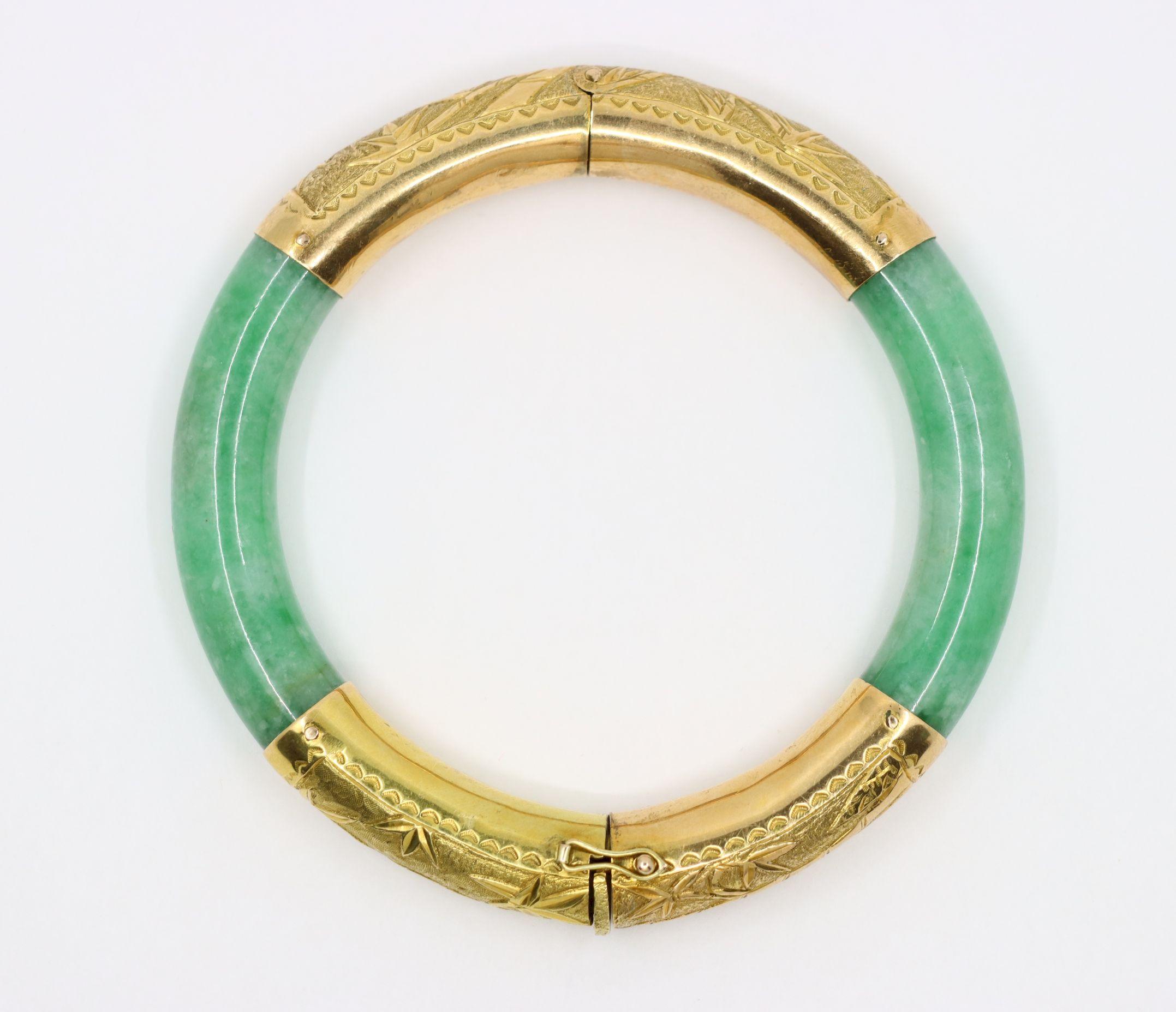 Vintage 14K Gold Green Jade Bracelet For Sale 6