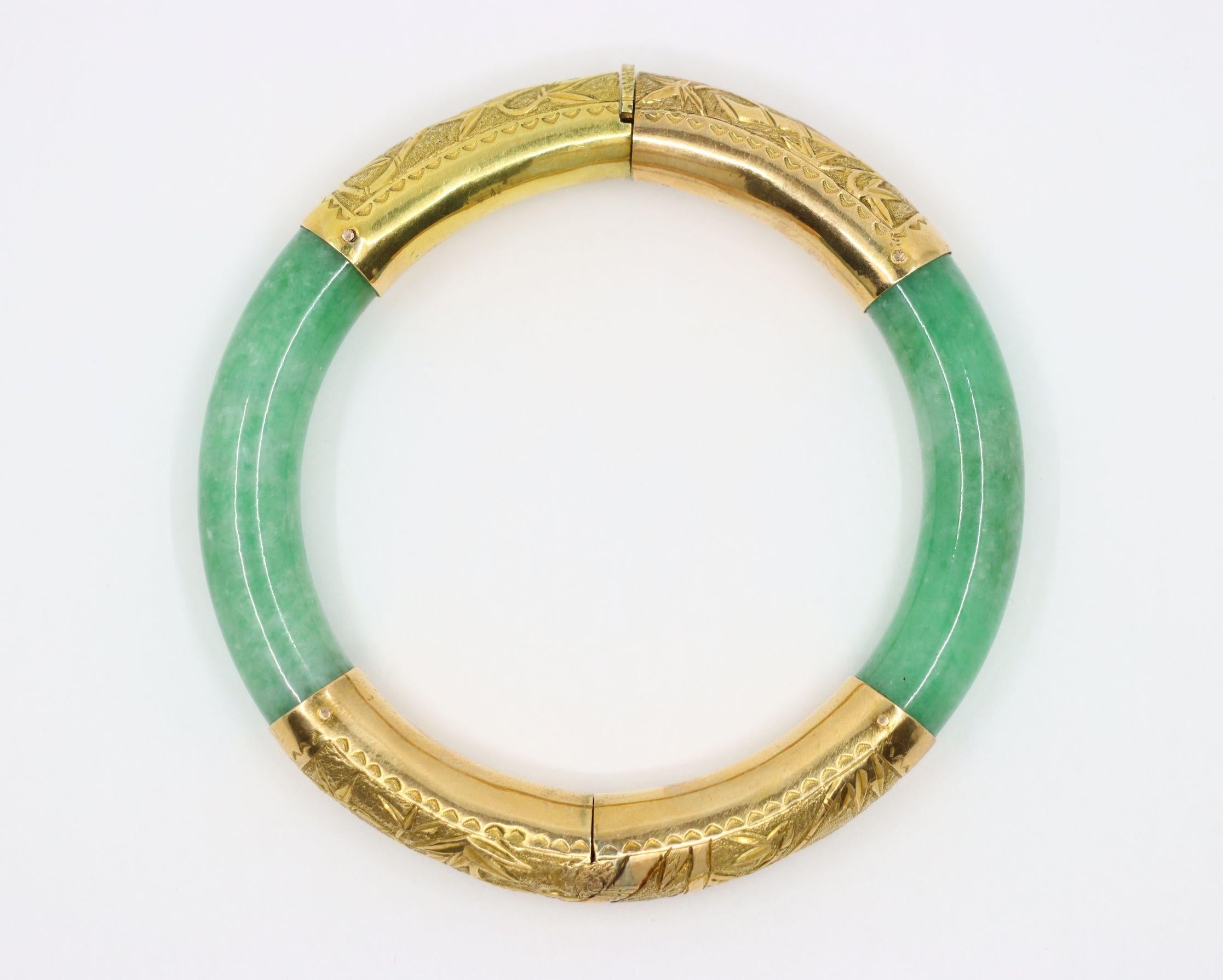 Uncut Vintage 14K Gold Green Jade Bracelet For Sale