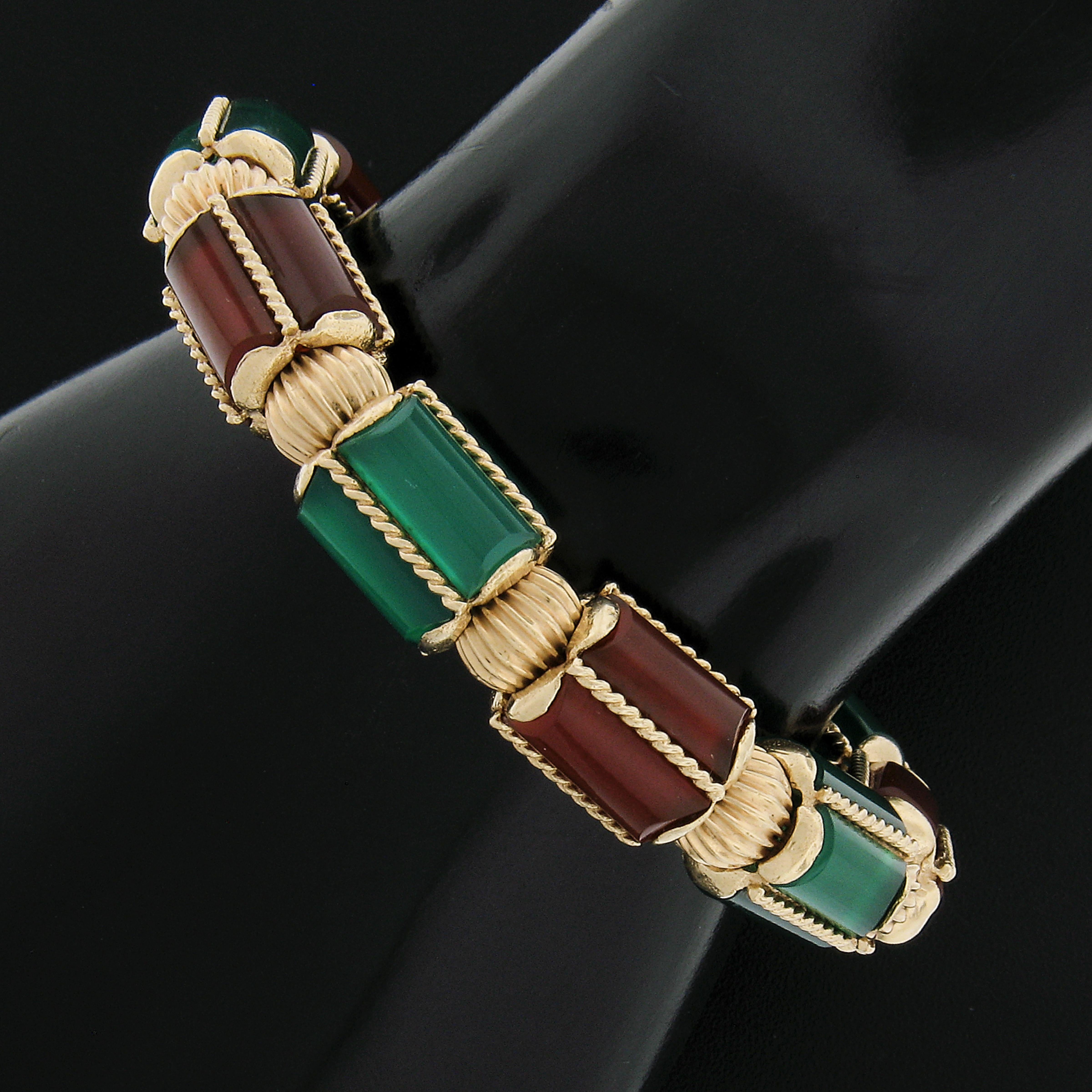 Mixed Cut Vintage 14k Gold Green Onyx / Chrysoprase & Carnelian Rope Link Tassel Bracelet For Sale