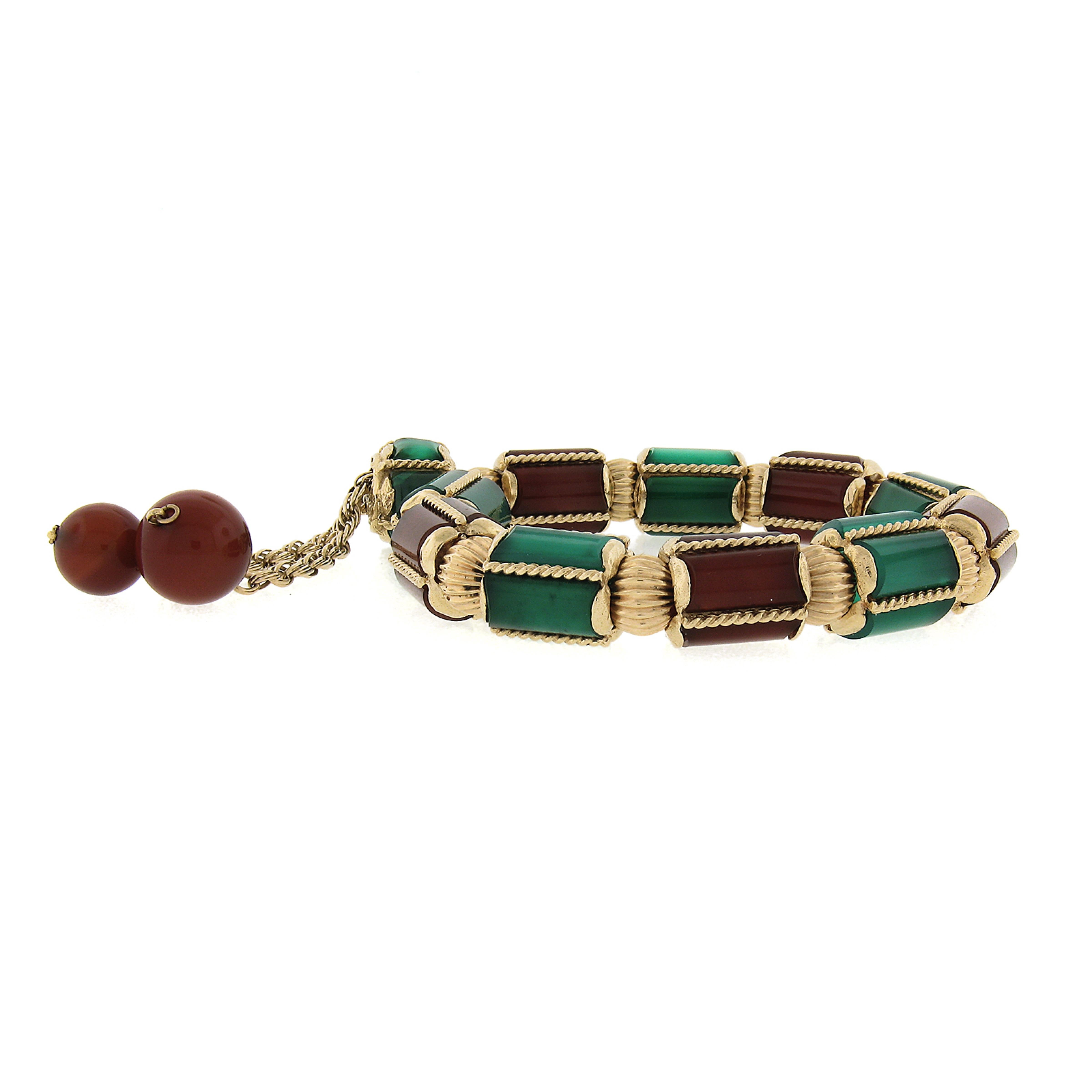 Vintage 14k Gold Green Onyx / Chrysoprase & Carnelian Rope Link Tassel Bracelet In Excellent Condition For Sale In Montclair, NJ