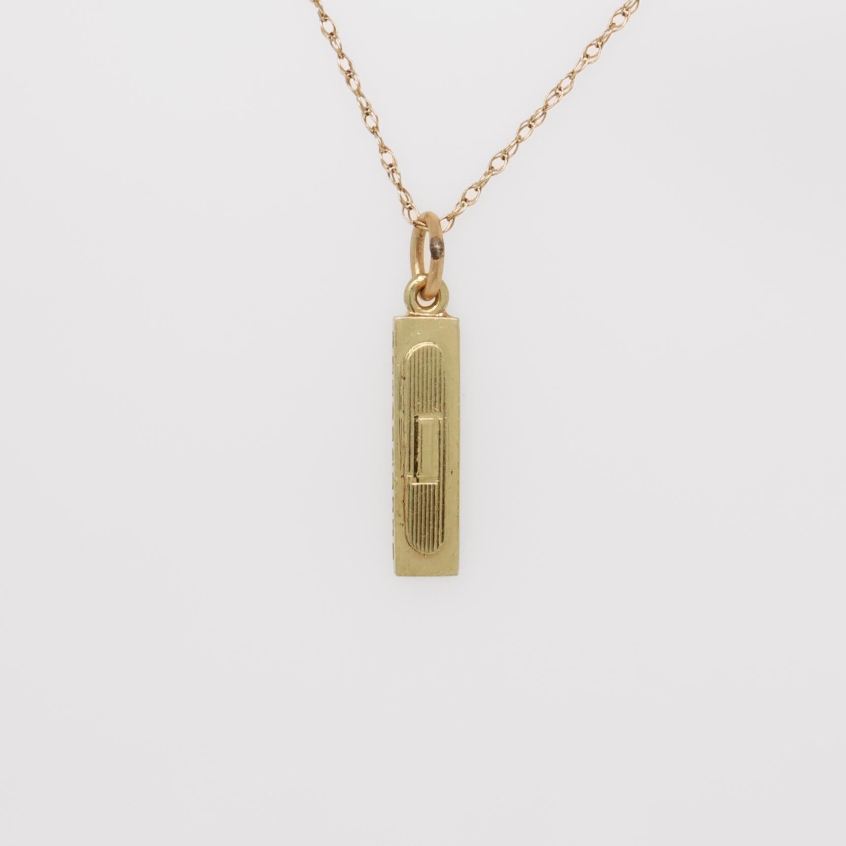 Vintage 14K Gold Harmonica Charm for a Bracelet Retro en venta