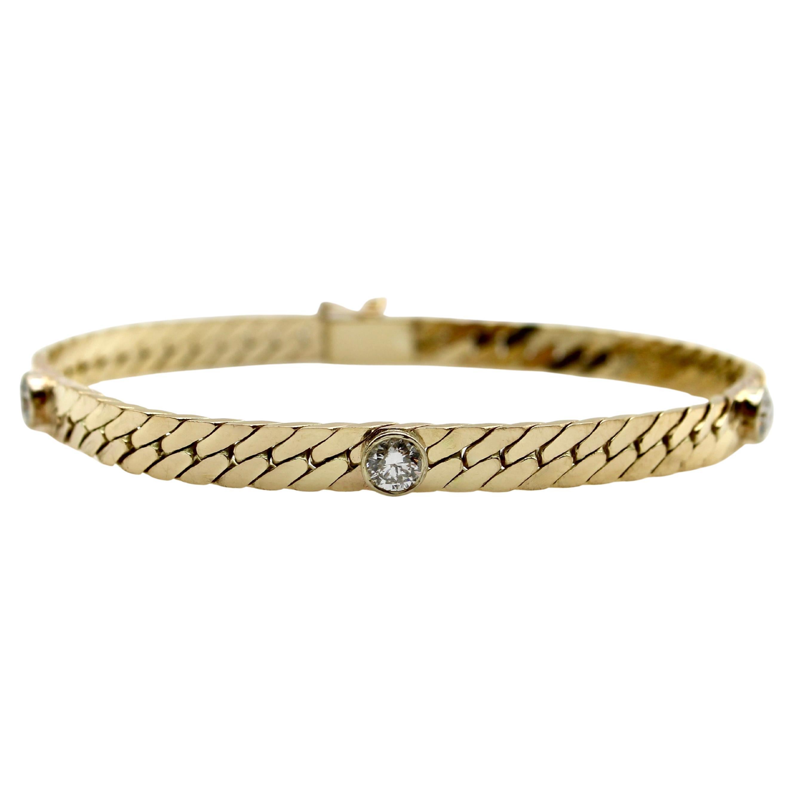 Vintage 14K Gold Herringbone Link Diamant-Armband im Angebot