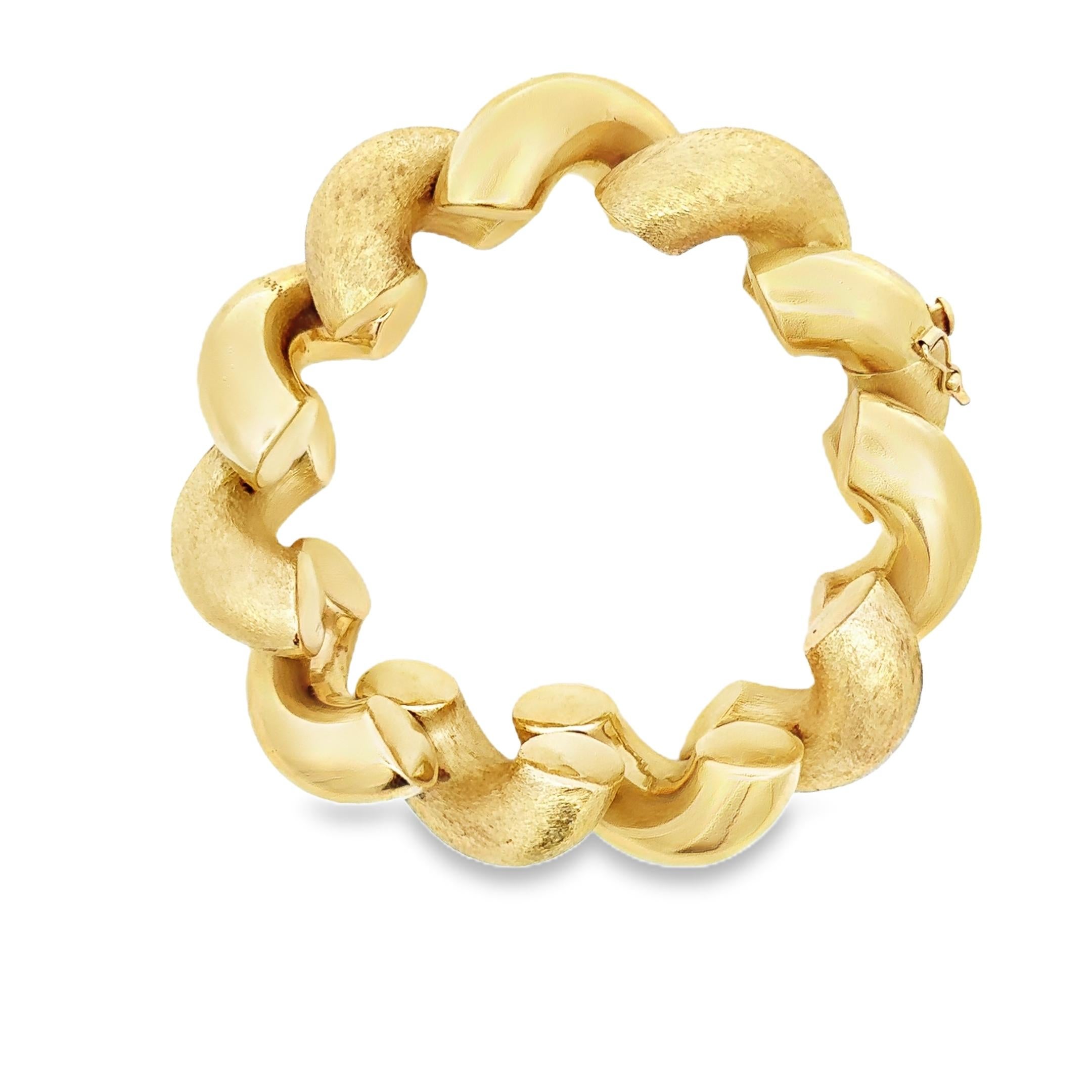 Vintage By 14K Gold Italienisch San Marco Makkaroni Armband 56,4 Gr für Damen oder Herren im Angebot
