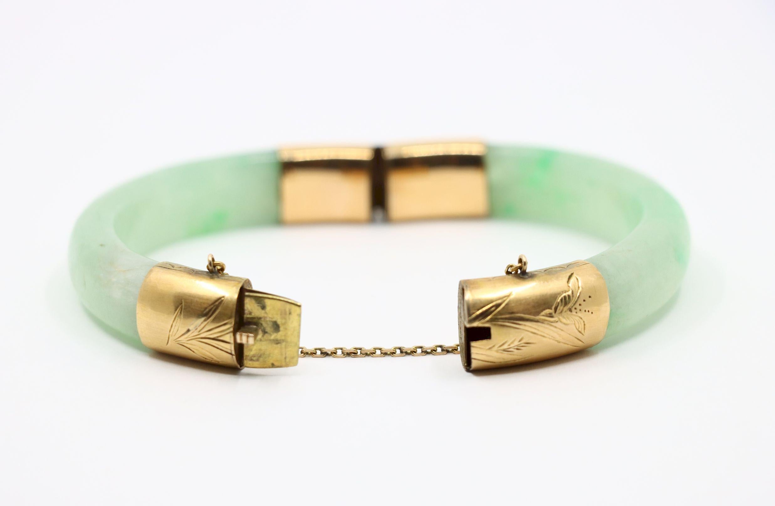 Vintage 14K Gold Jade Bracelet For Sale 5