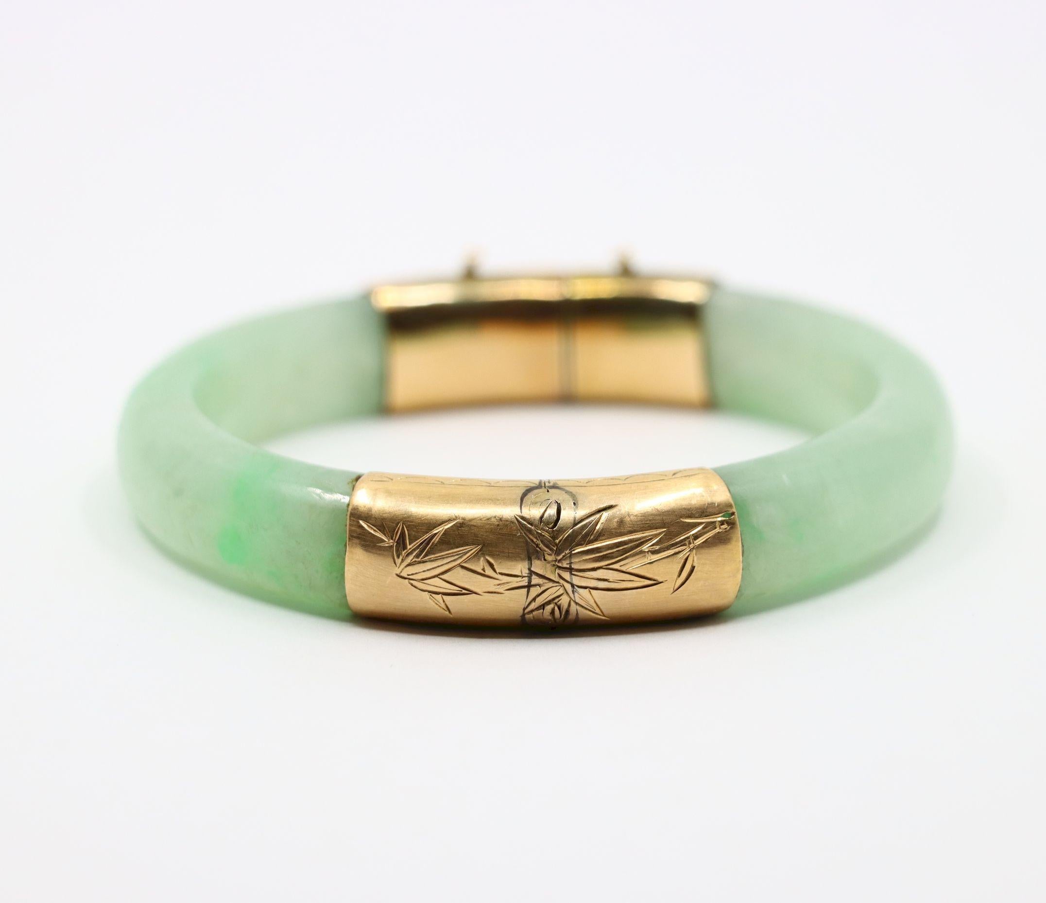 Women's Vintage 14K Gold Jade Bracelet For Sale