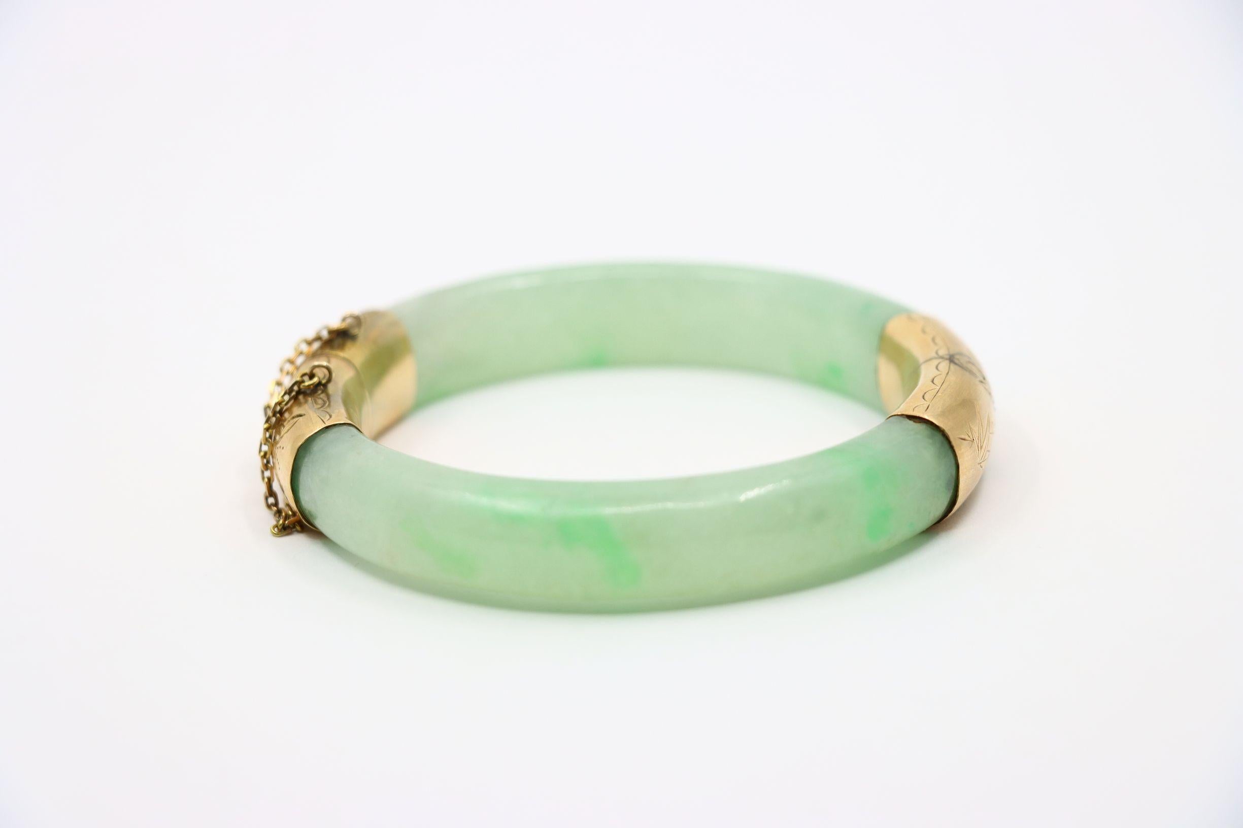 Vintage 14K Gold Jade Bracelet For Sale 3