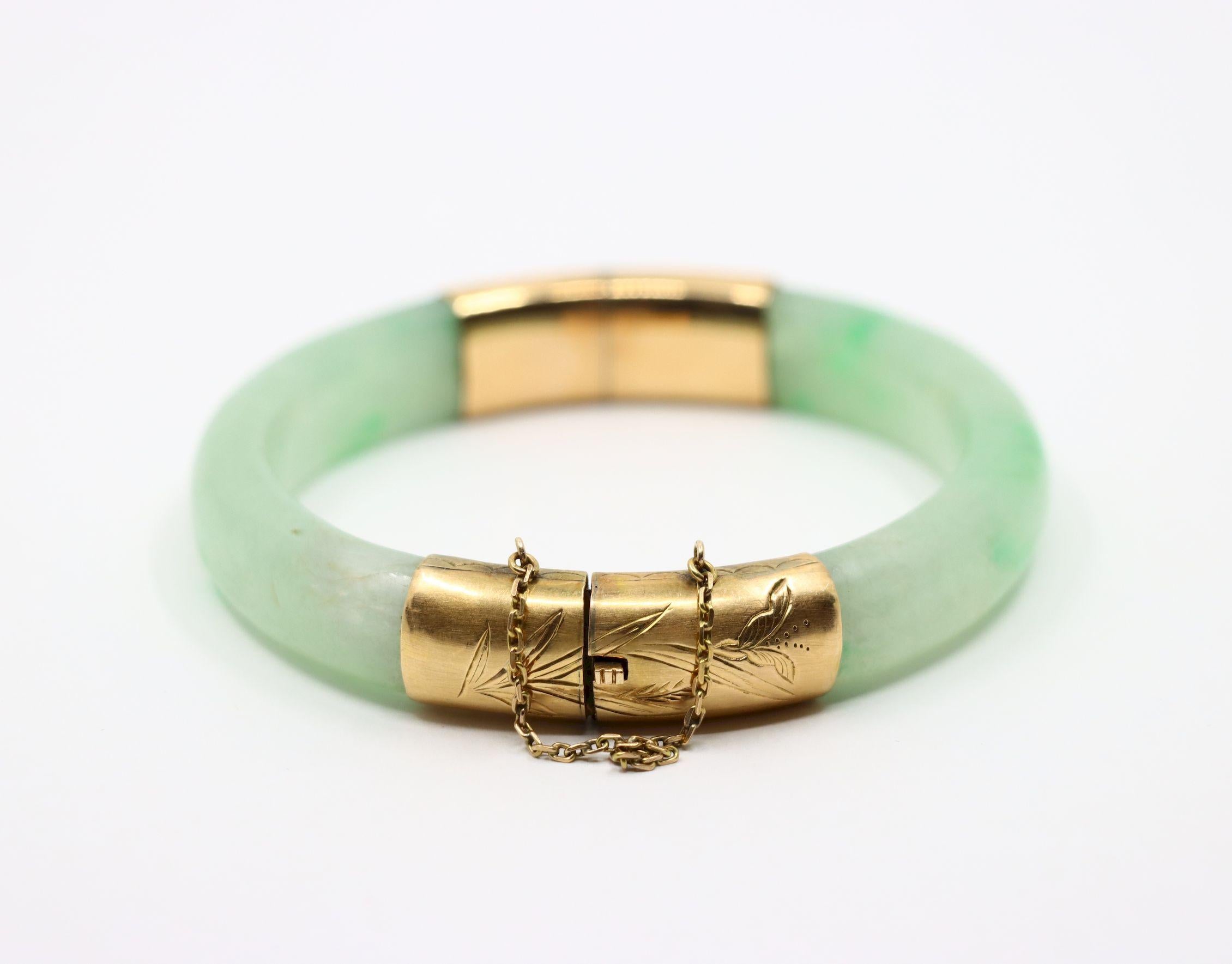 Vintage 14K Gold Jade Bracelet For Sale 4