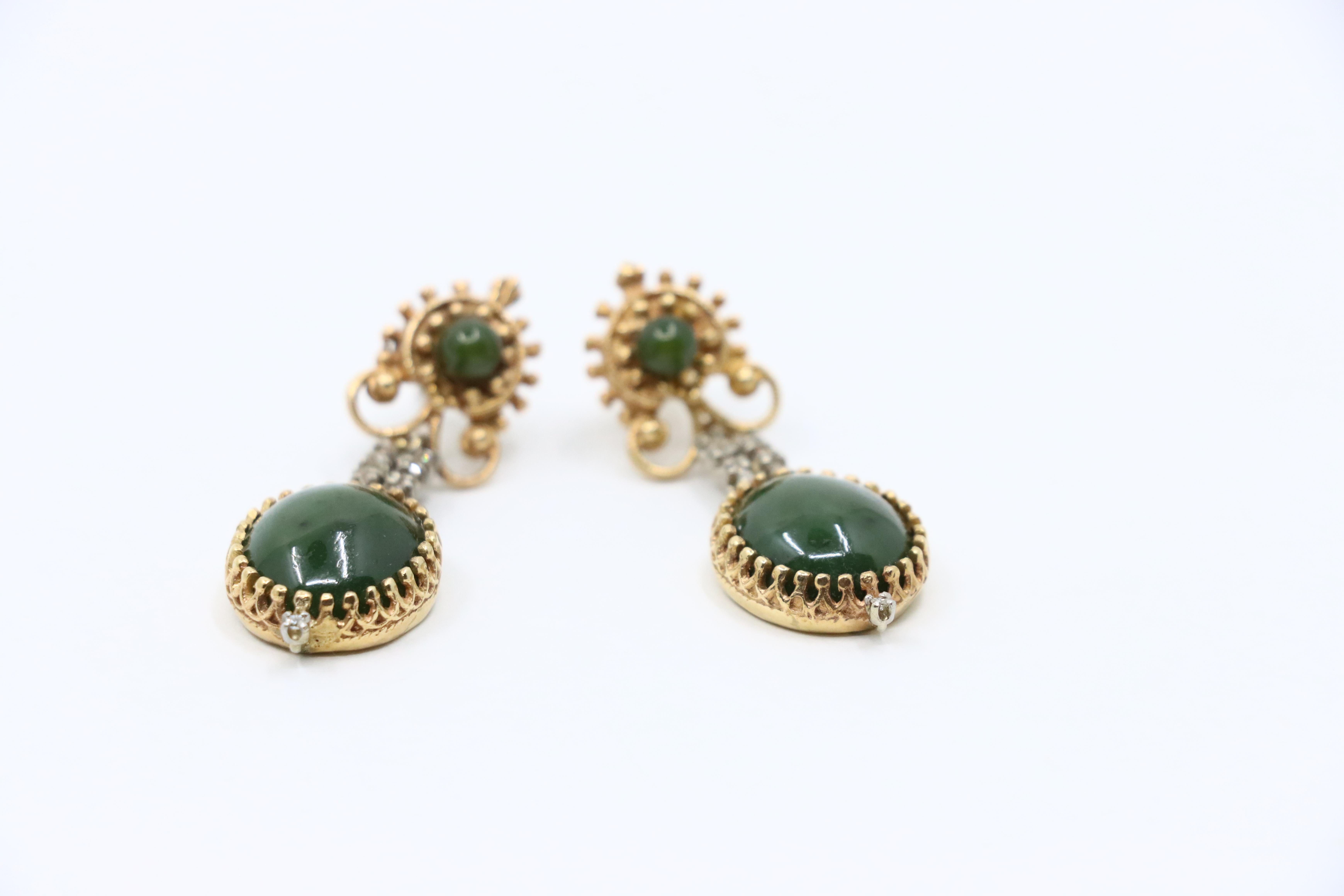 Vintage 14K Gold Jade Drop Earring For Sale 5