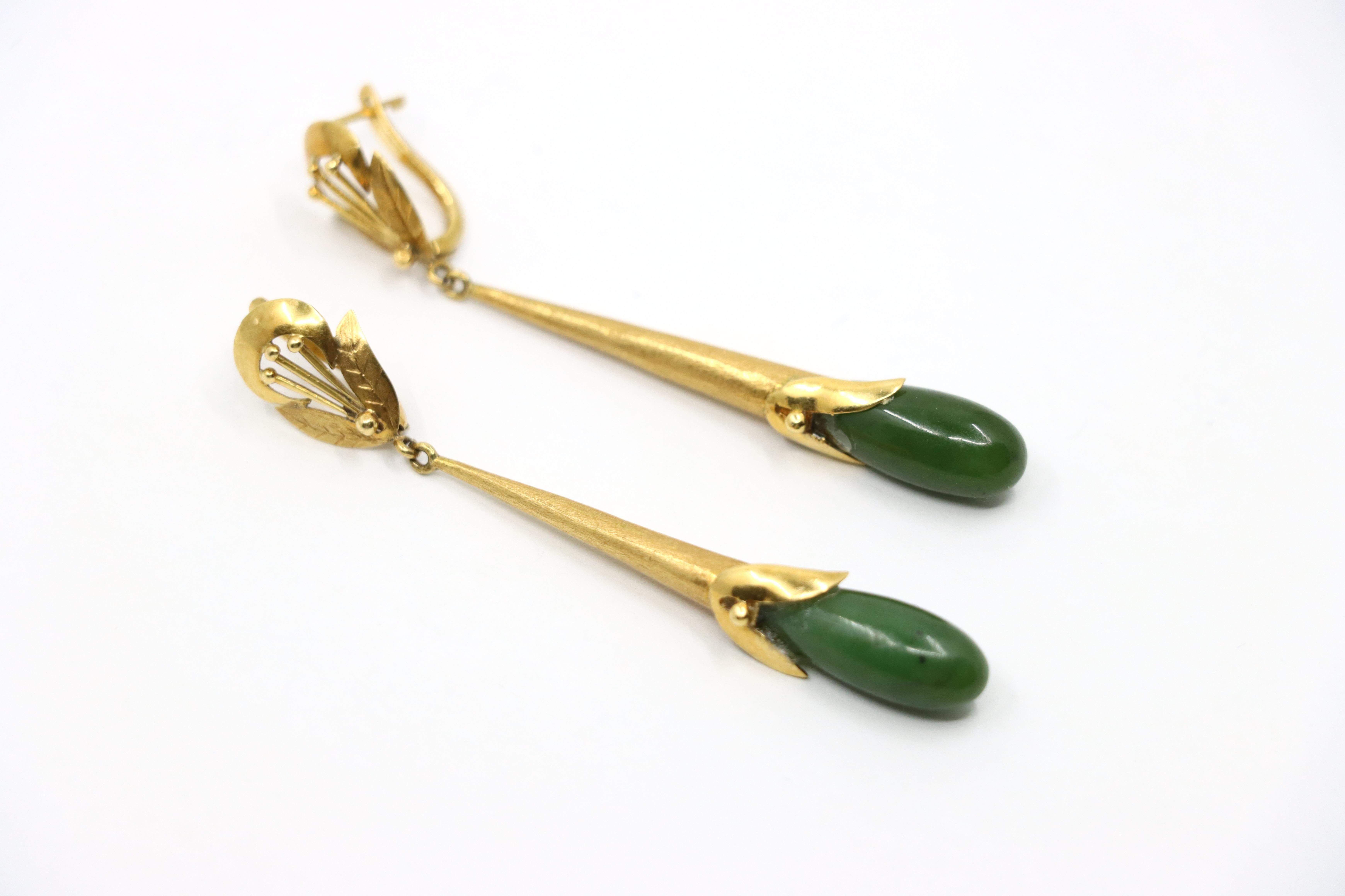 Uncut Vintage 14K Gold Jade Drop Earrings For Sale
