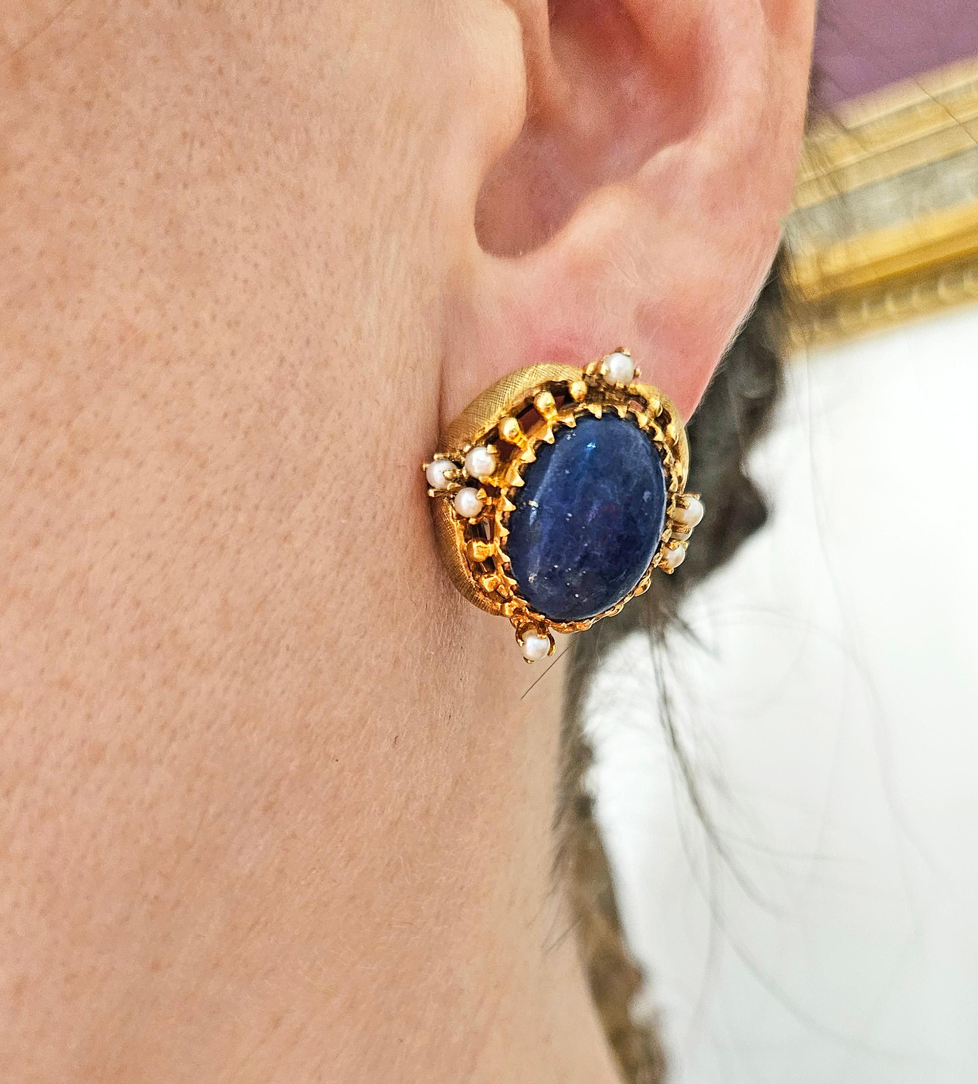 Vintage 14k Gold Lapis Lazuli Pearl Button Earrings Clips Post, Circa 1970s For Sale 7