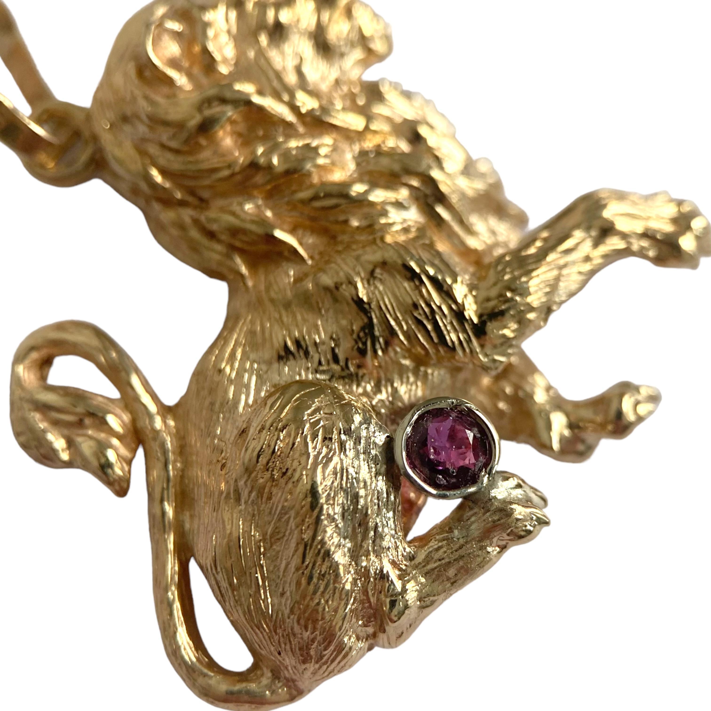 Women's or Men's Vintage 14K Gold Leo Pendant For Sale