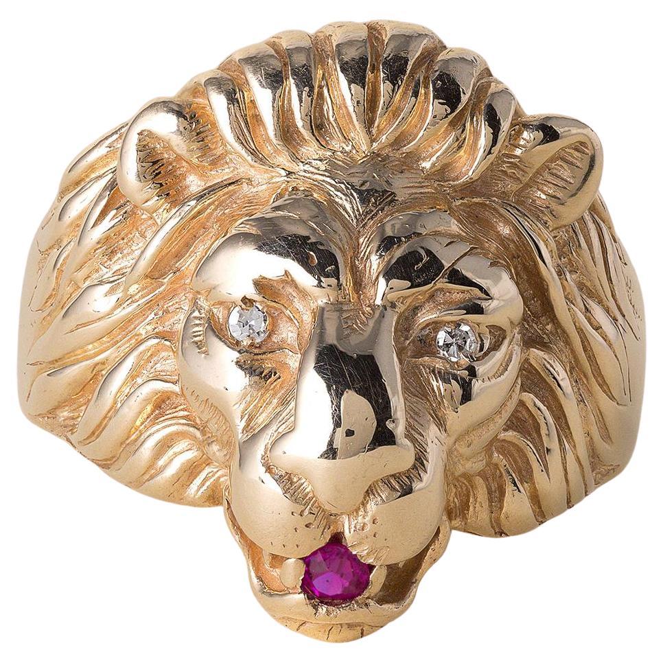 Vintage 14K Gold Lion Head Diamond and Ruby Ring For Sale
