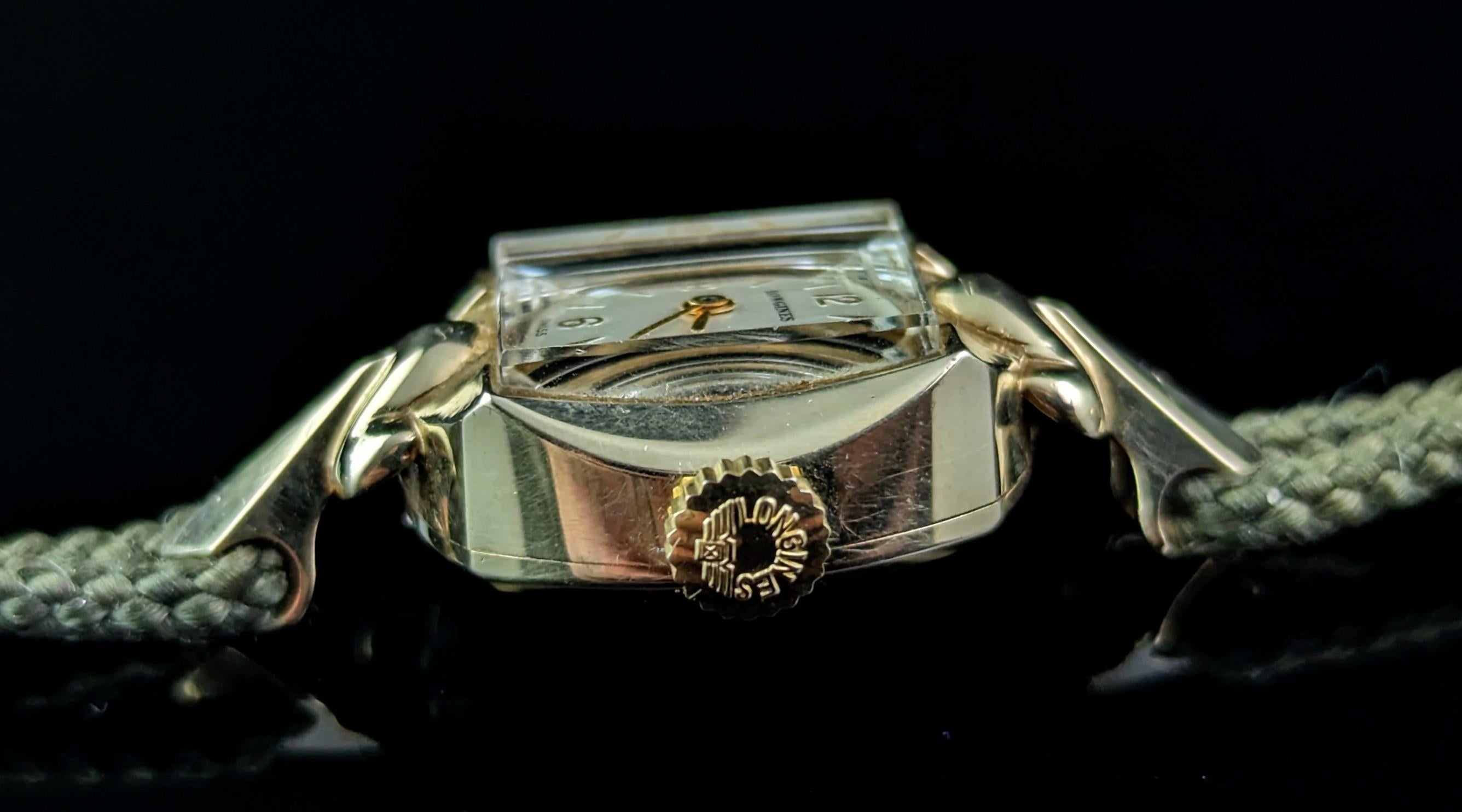 Montre-bracelet vintage pour dames Longines en or 14 carats, emballée  en vente 3