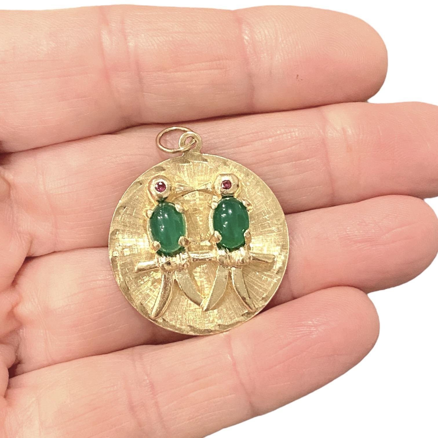 Vintage 14K Gold Love Birds Medallion Charm Pendant 1