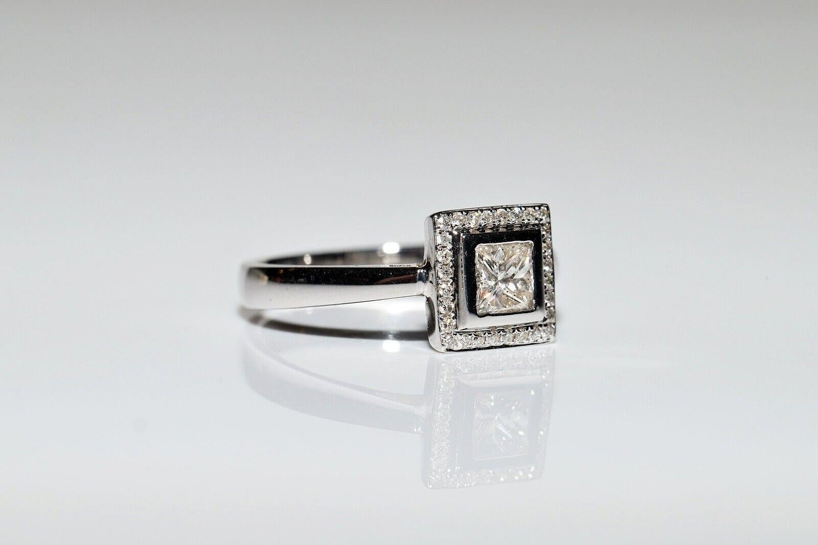 Anello quadrato in oro 14k con diamante principale taglio principessa e diamante laterale taglio brillante In condizioni buone in vendita a Fatih/İstanbul, 34