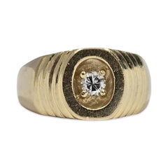 Vintage 14K Gold Men’s 0.25 Carat Diamond Ring