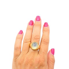 Vintage 14k Gold Moonstone Cabochon Ring