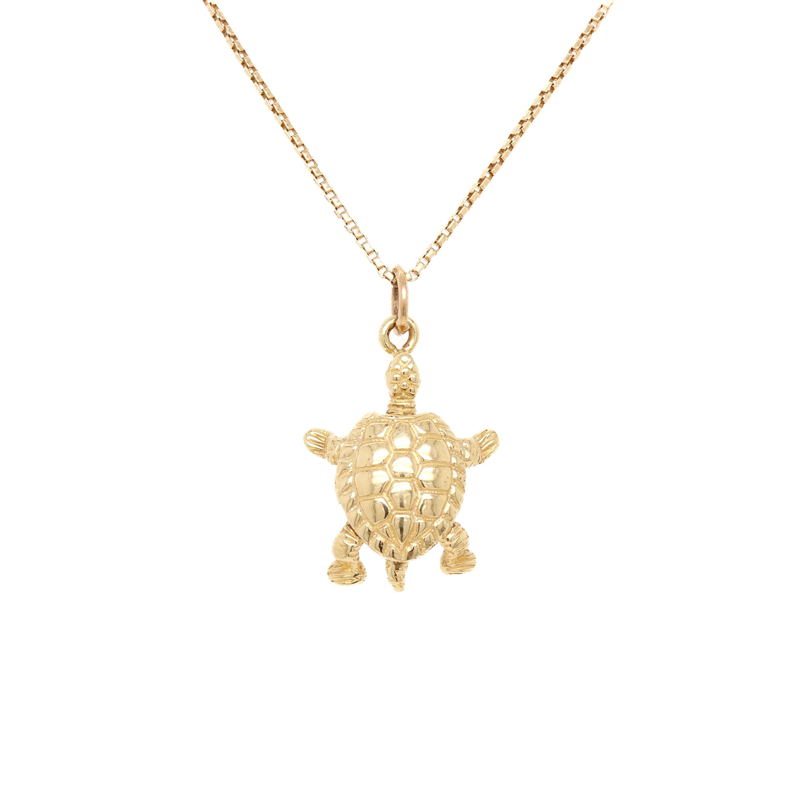 Retro Vintage 14K Gold Moving Turtle or Tortoise Charm for a Bracelet For Sale