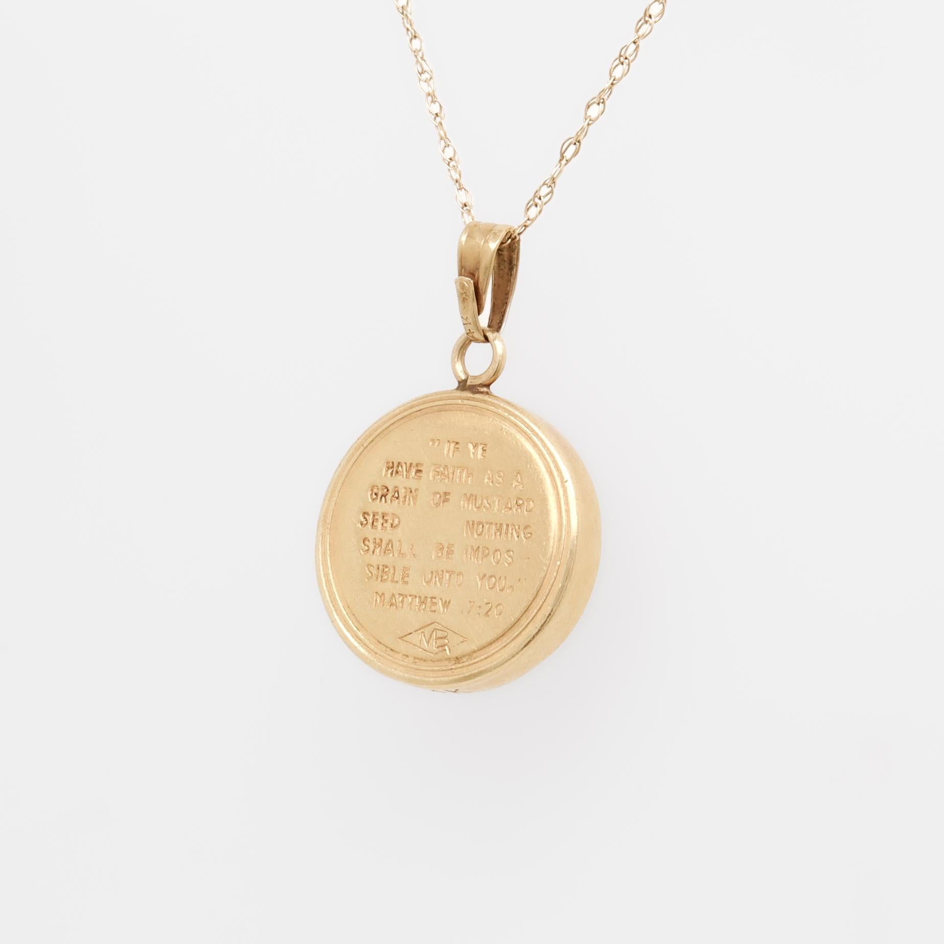 da uomo o donna Charm religioso in oro 14K vintage con semi di senape per un braccialetto in vendita