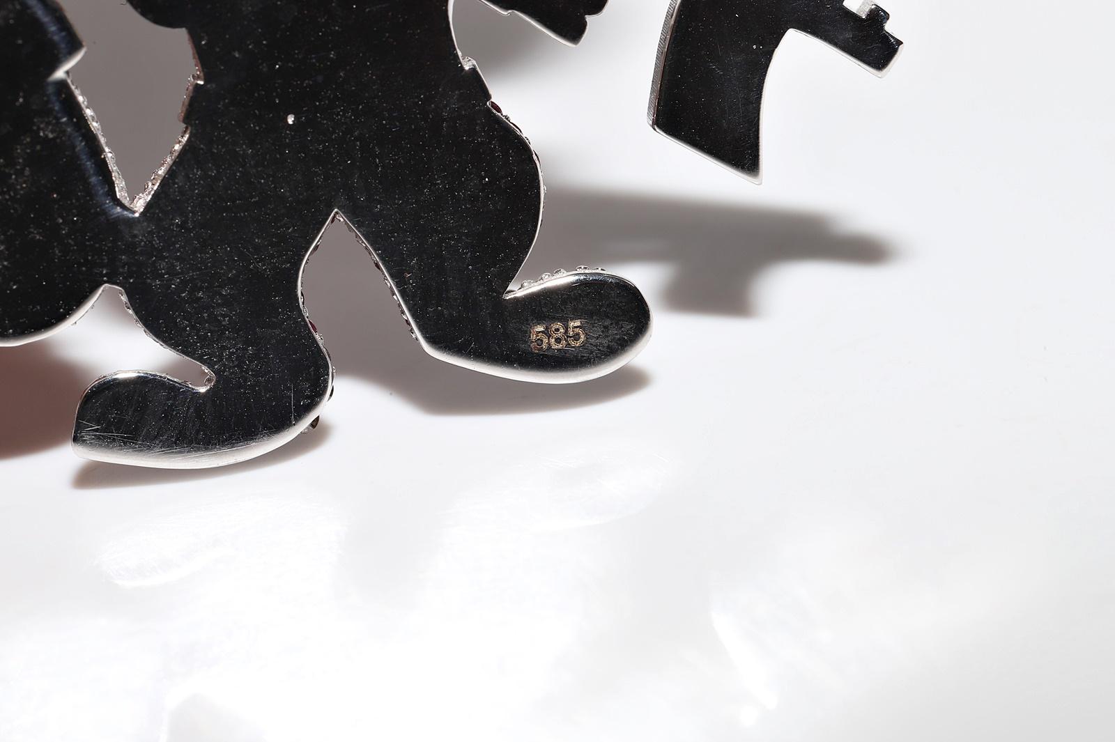 Vintage 14k Gold Natural Diamond And Ruby Tasmanian Devil Pendant For Sale 2