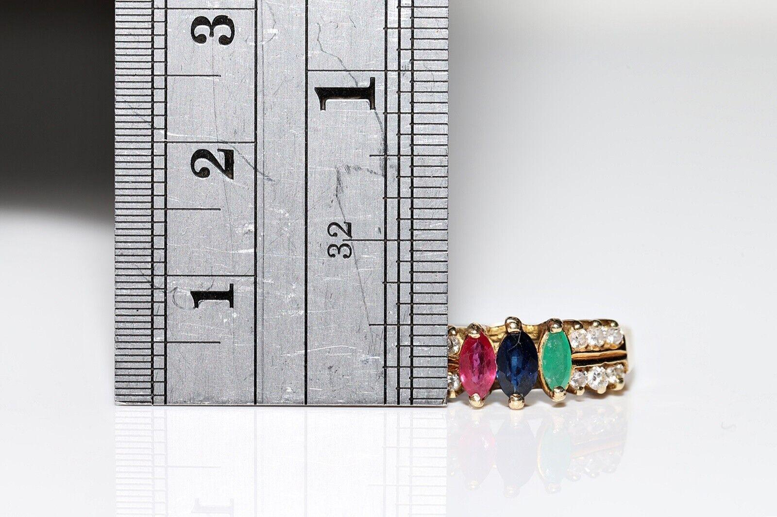 Vintage 14k Gold Natural Diamond And Sapphire And Ruby And Emerald Ring For Sale 4