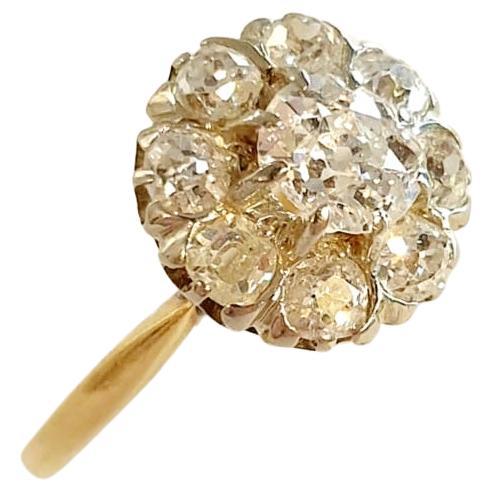 Engagment-Ring aus Gold mit Diamant im alten Minenschliff Damen im Angebot