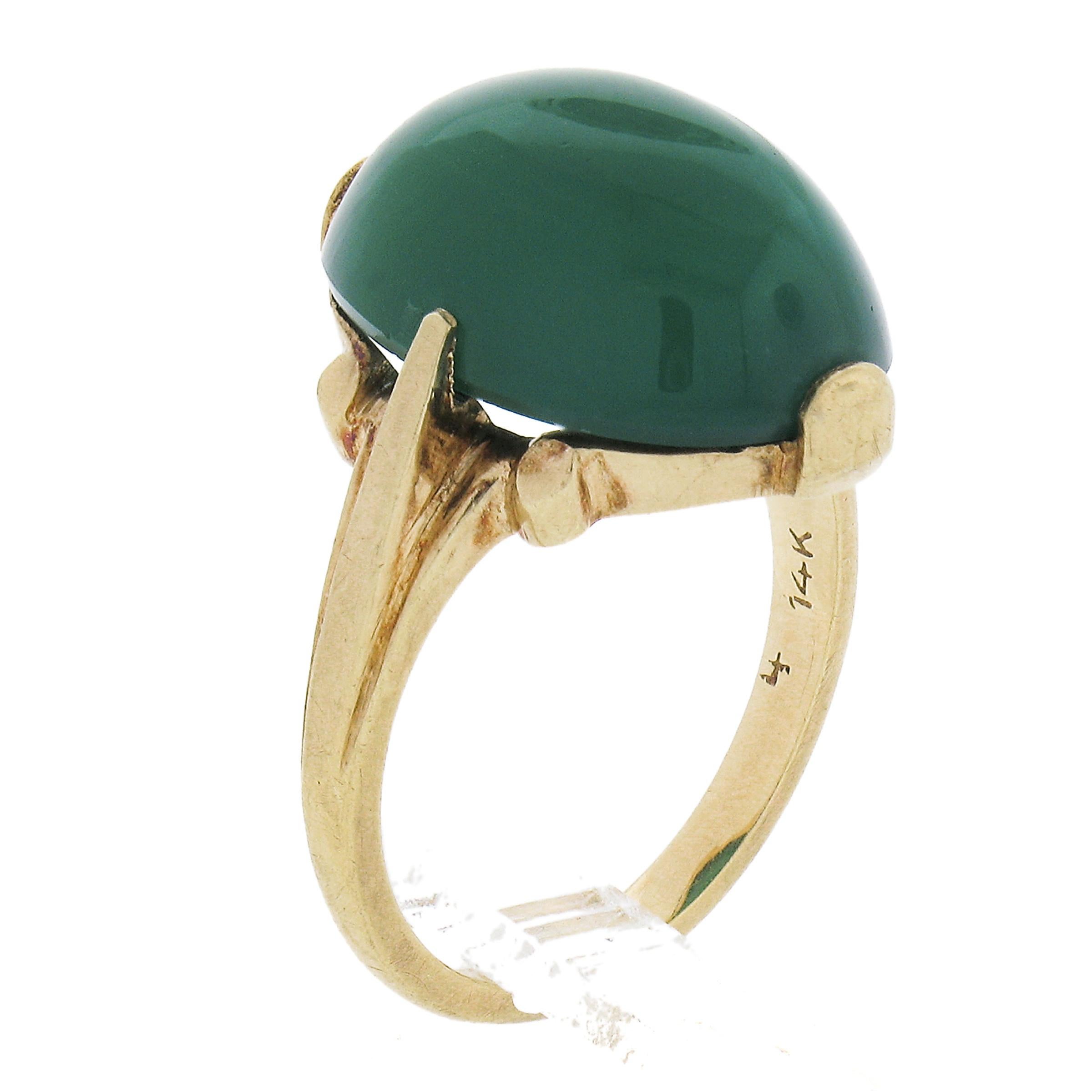 Vintage 14K Gold Oval Cabochon Cut Panel Prong Set Chrysoprase Solitaire Ring For Sale 5