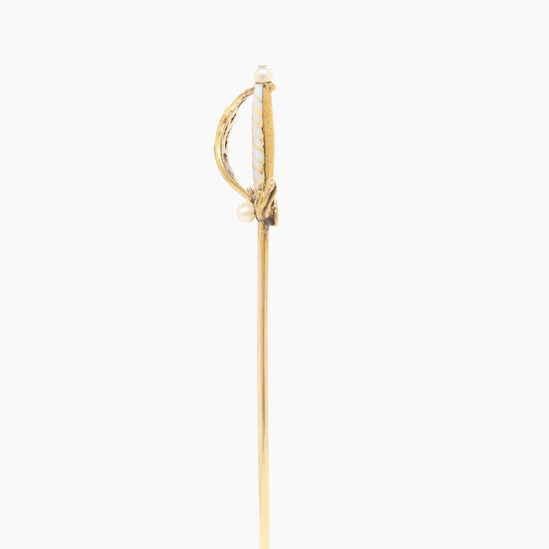 Vintage 14K Gold, Pearl, & Enamel Figural Rapier or Dueling Sword Stickpin In Good Condition For Sale In Philadelphia, PA
