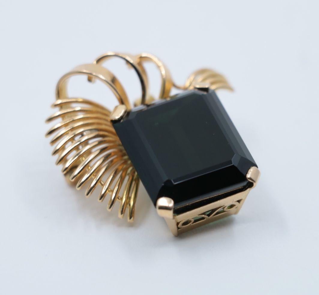 Vintage 14K Gold Pendant Brooch In Good Condition In Flushing, NY