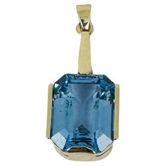 Vintage 14k Gold Pendant with Blue Spinel Emerald Faceted