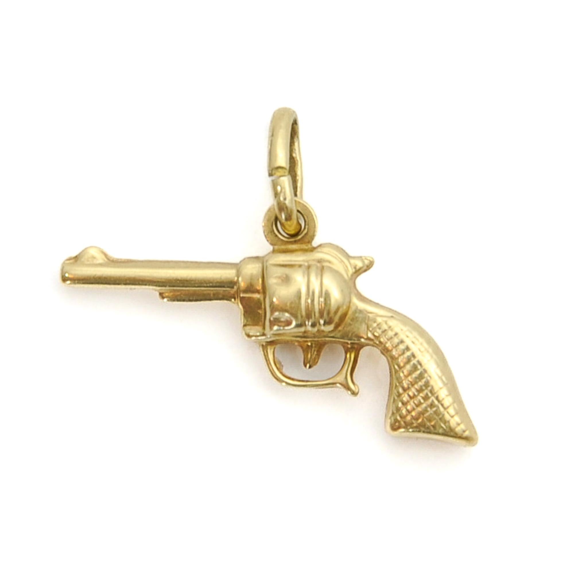 Mid-Century 14K Gold Pistol Charm Pendant In Good Condition For Sale In Rotterdam, NL