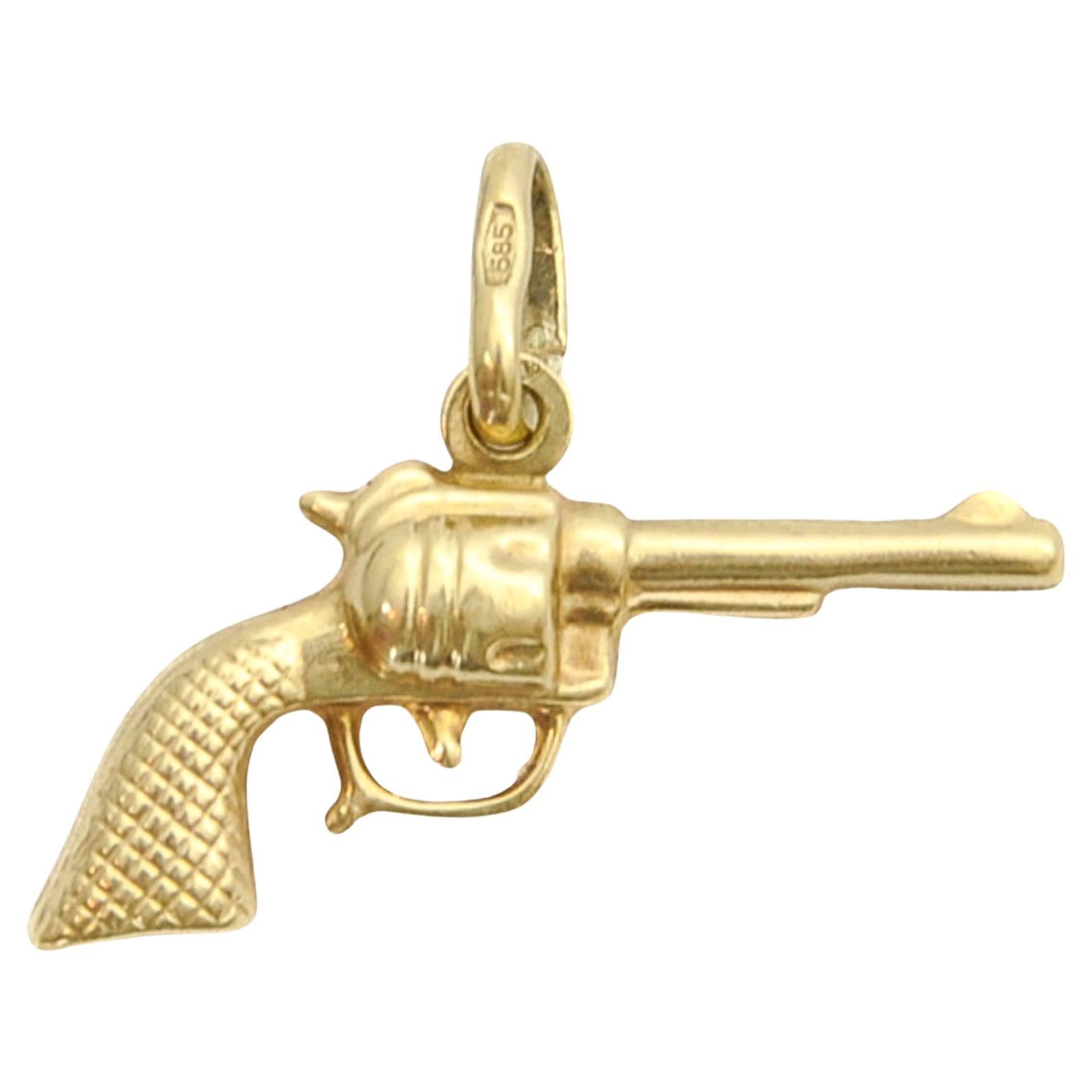 Mid-Century 14K Gold Pistol Charm Pendant For Sale