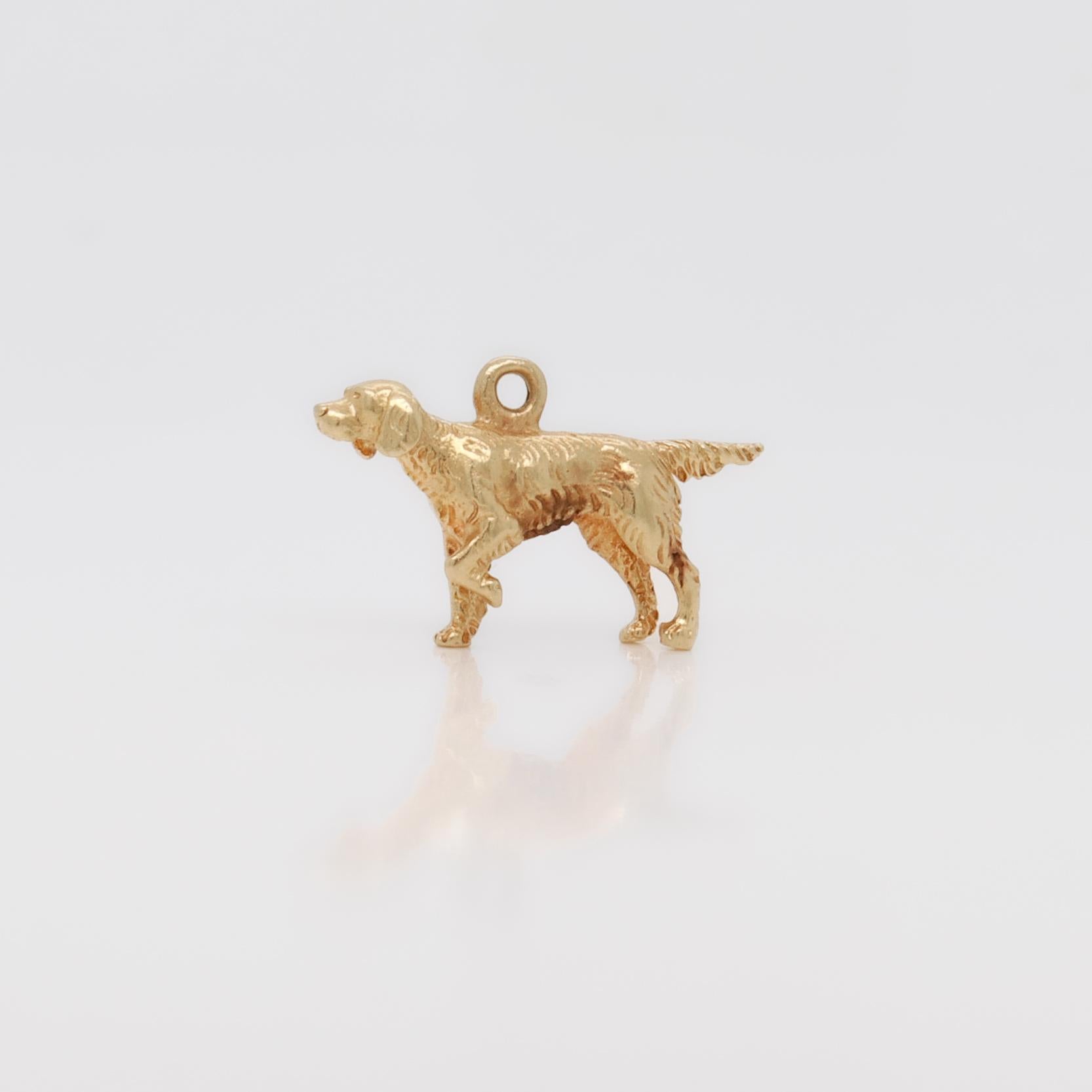 Breloque chien pointu vintage en or 14 carats pour bracelet Bon état à Philadelphia, PA