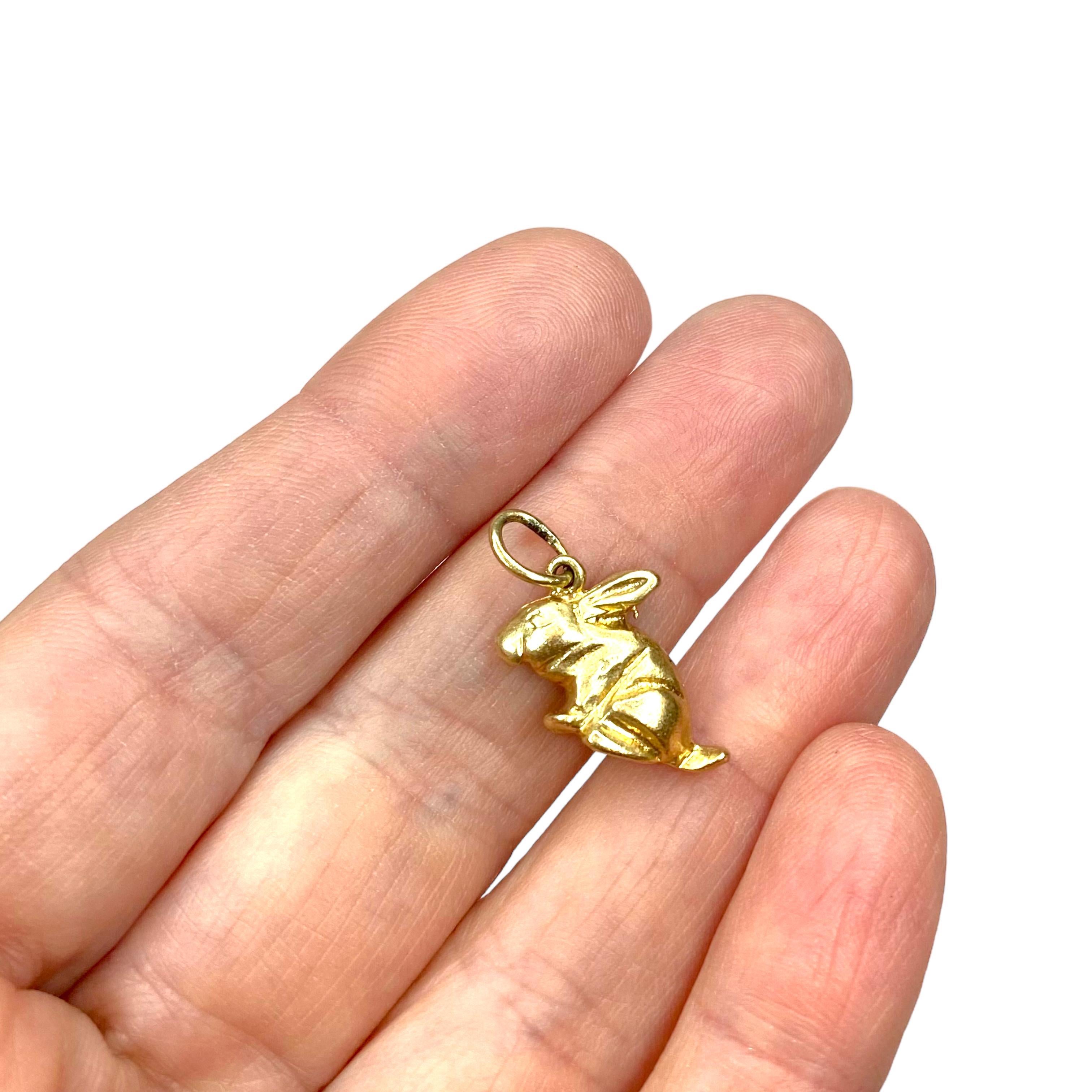 Vintage 14K Gold Rabbit Charm Pendant 1