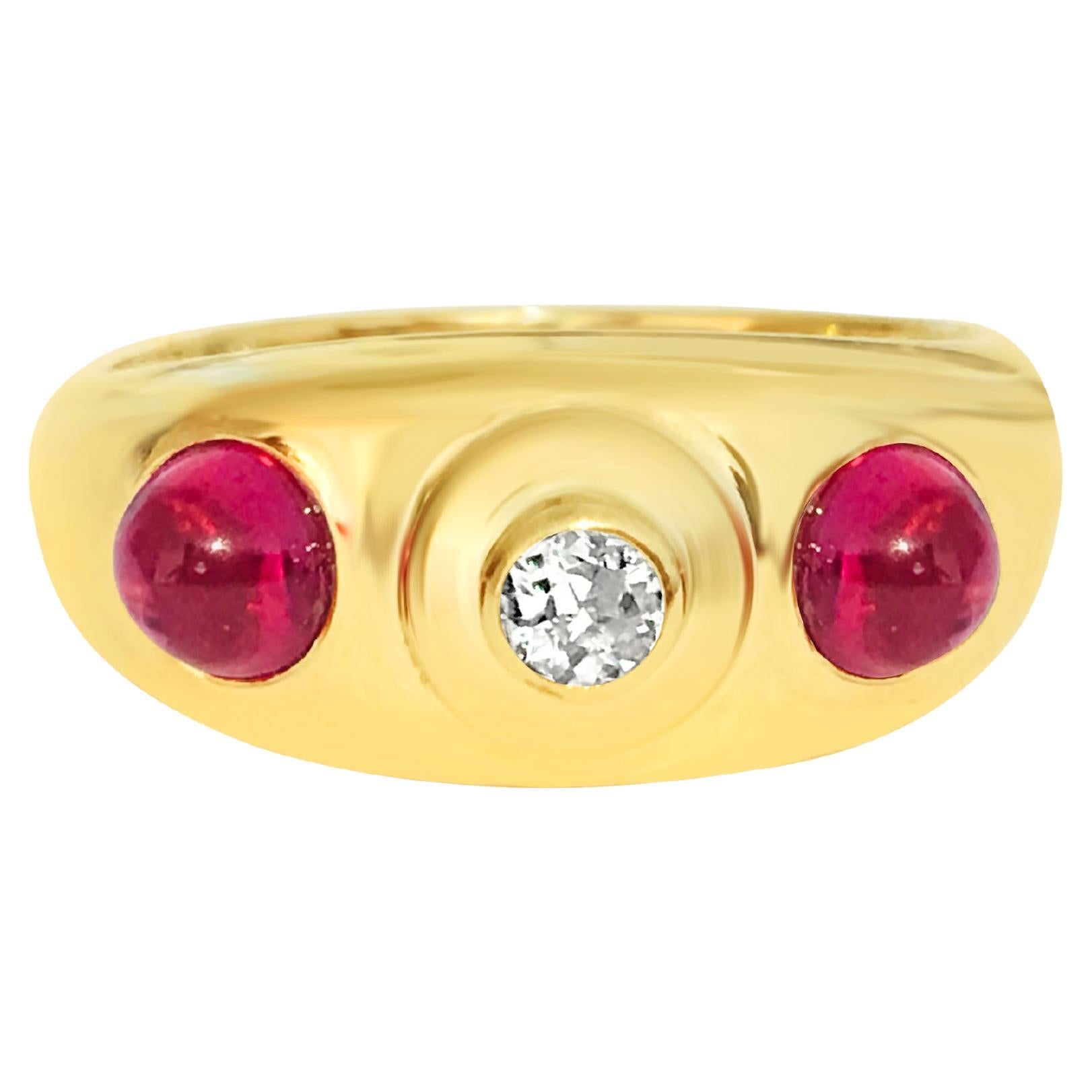 Vintage 14k Gold Ruby Diamond 3 Stone Ring For Sale
